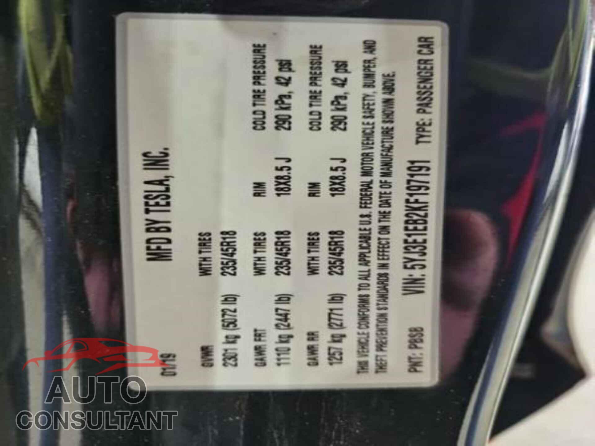 TESLA MODEL 3 2019 - 5YJ3E1EB2KF197191