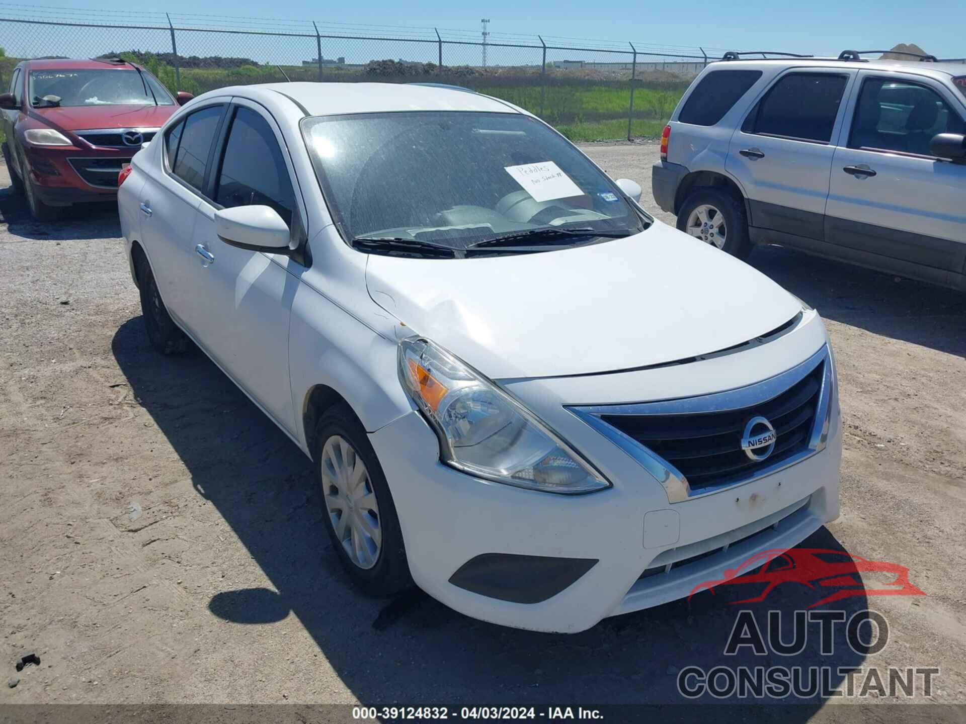 NISSAN VERSA 2015 - 3N1CN7AP9FL859010