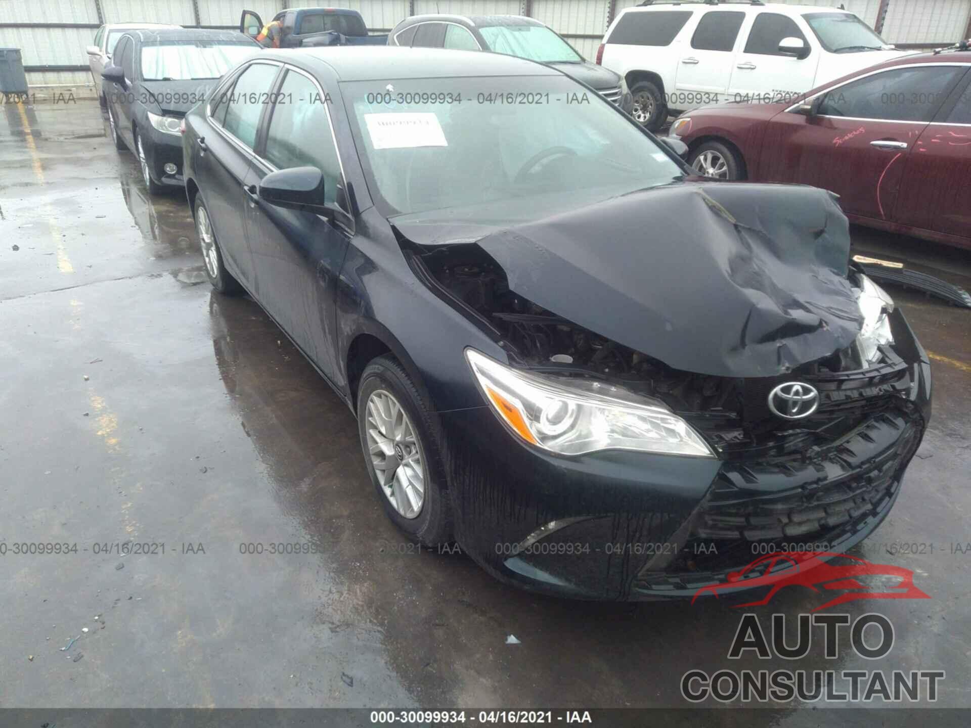 TOYOTA CAMRY 2016 - 4T4BF1FK7GR557434