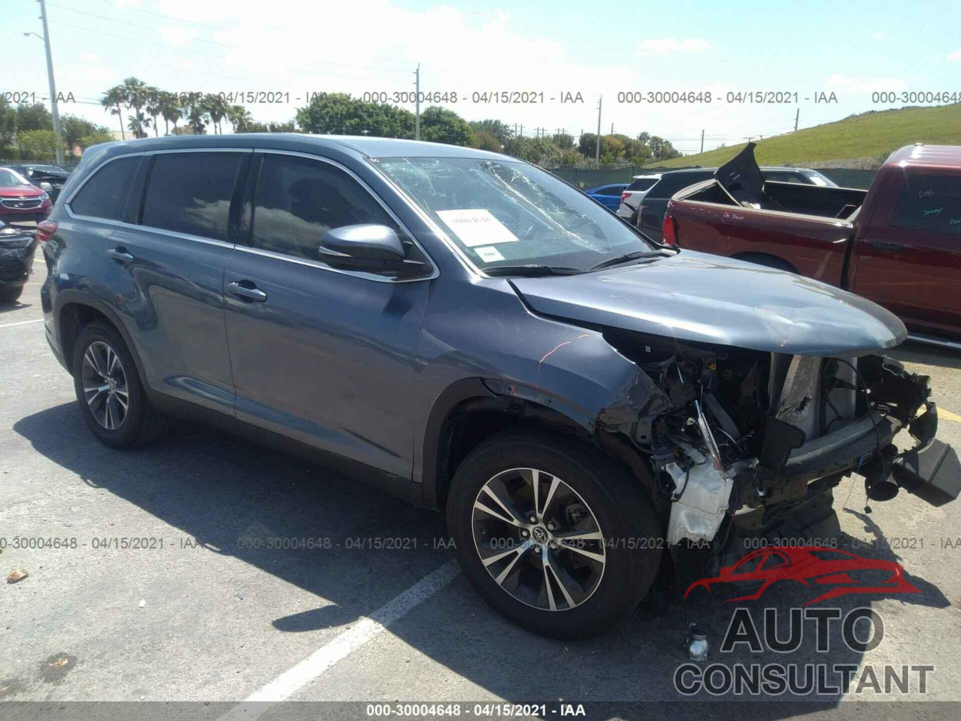 TOYOTA HIGHLANDER 2019 - 5TDZARFH4KS057338