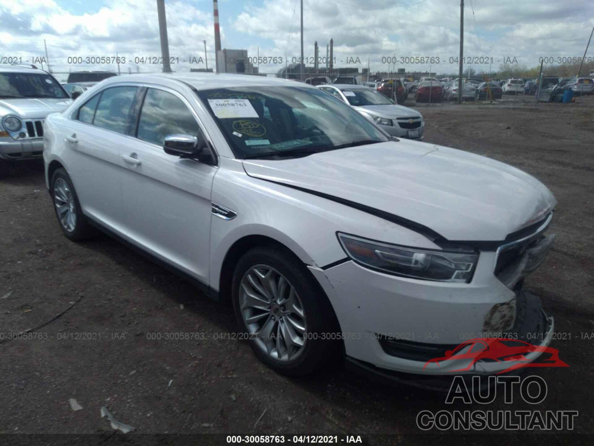 FORD TAURUS 2017 - 1FAHP2F88HG104669