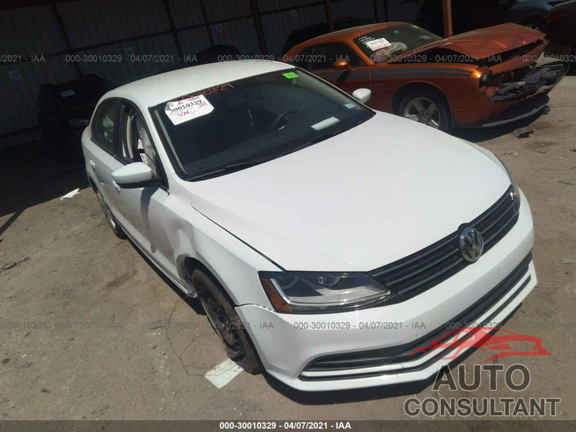 VOLKSWAGEN JETTA 2017 - 3VW2B7AJ6HM369289