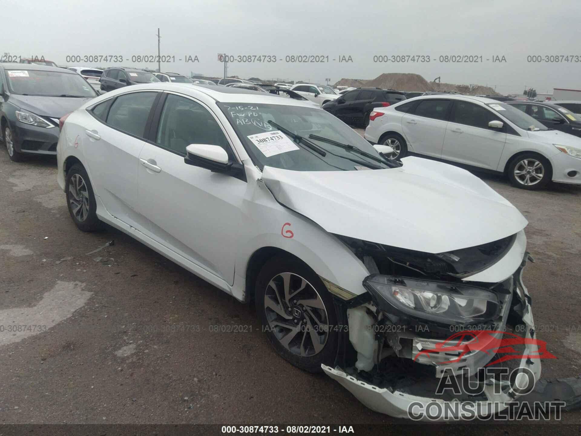 HONDA CIVIC SEDAN 2018 - 2HGFC2F72JH543222