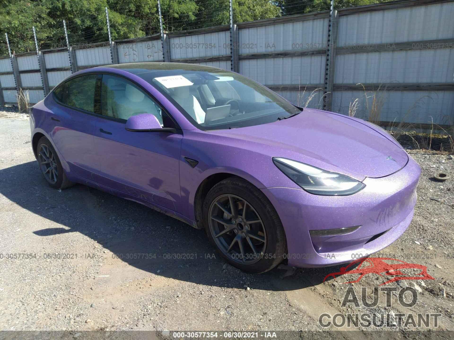 TESLA MODEL 3 2021 - 5YJ3E1EA4MF921604