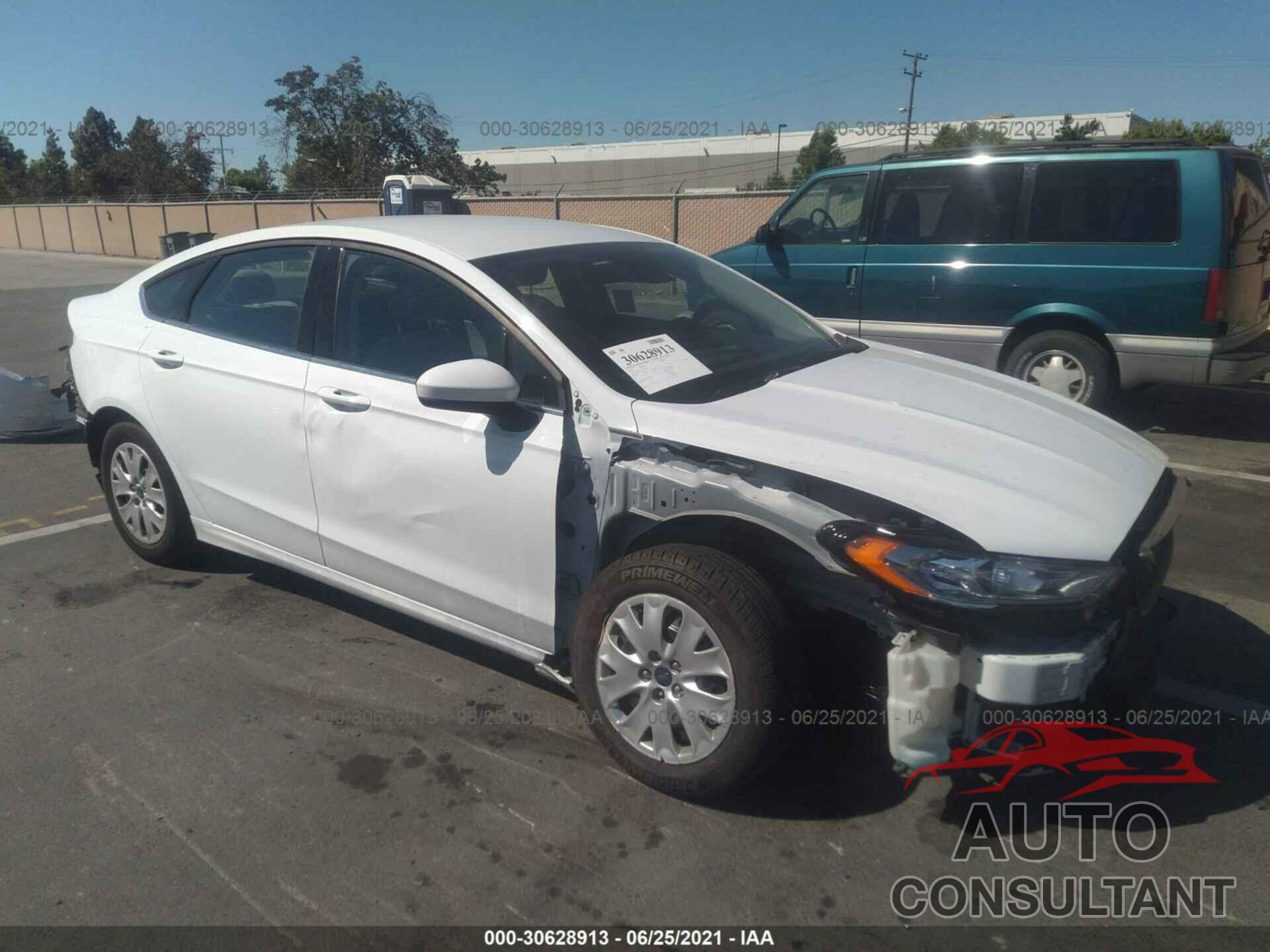 FORD FUSION 2019 - 3FA6P0G79KR284231