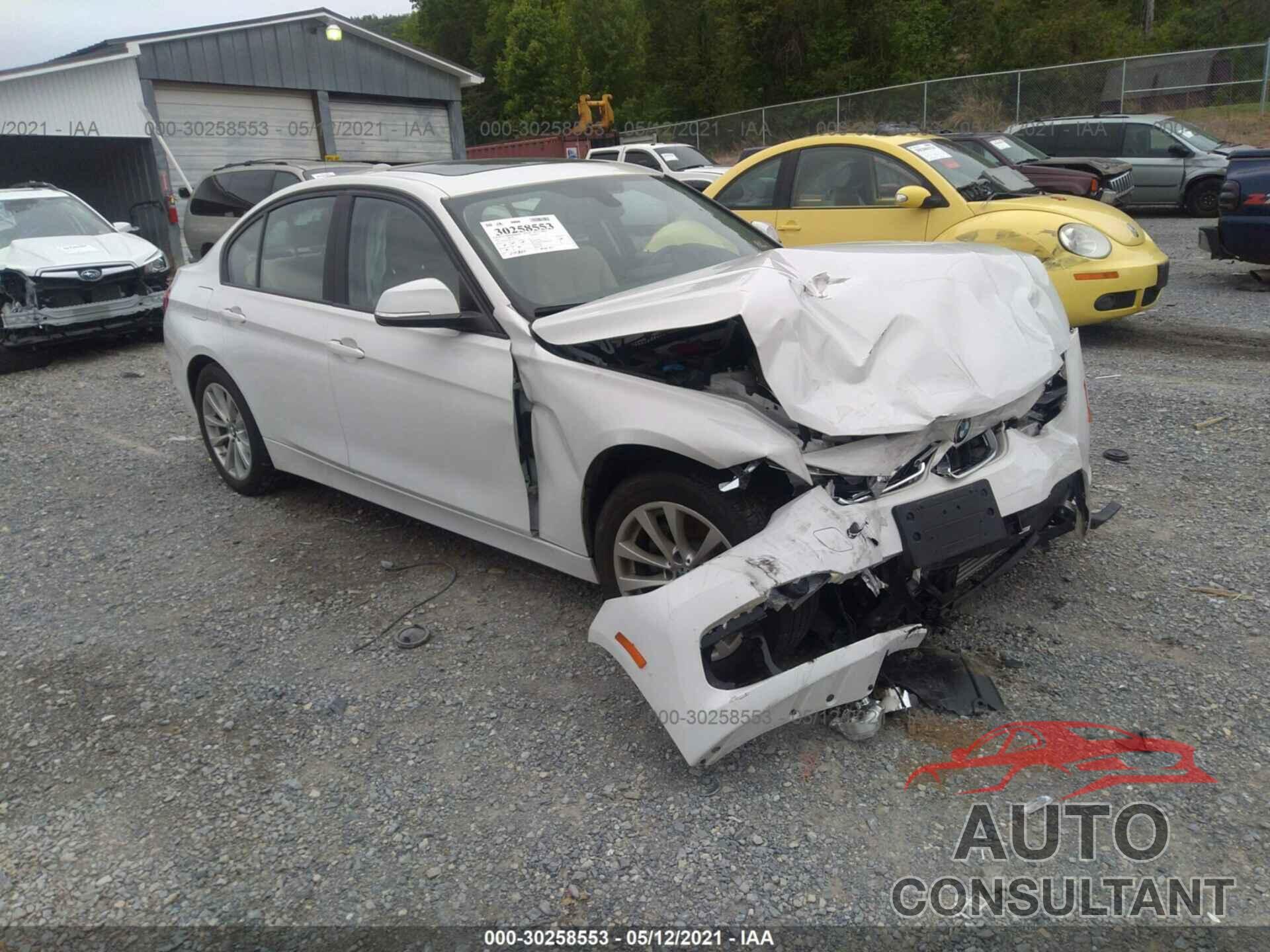 BMW 3 SERIES 2017 - WBA8E1G56HNU14777