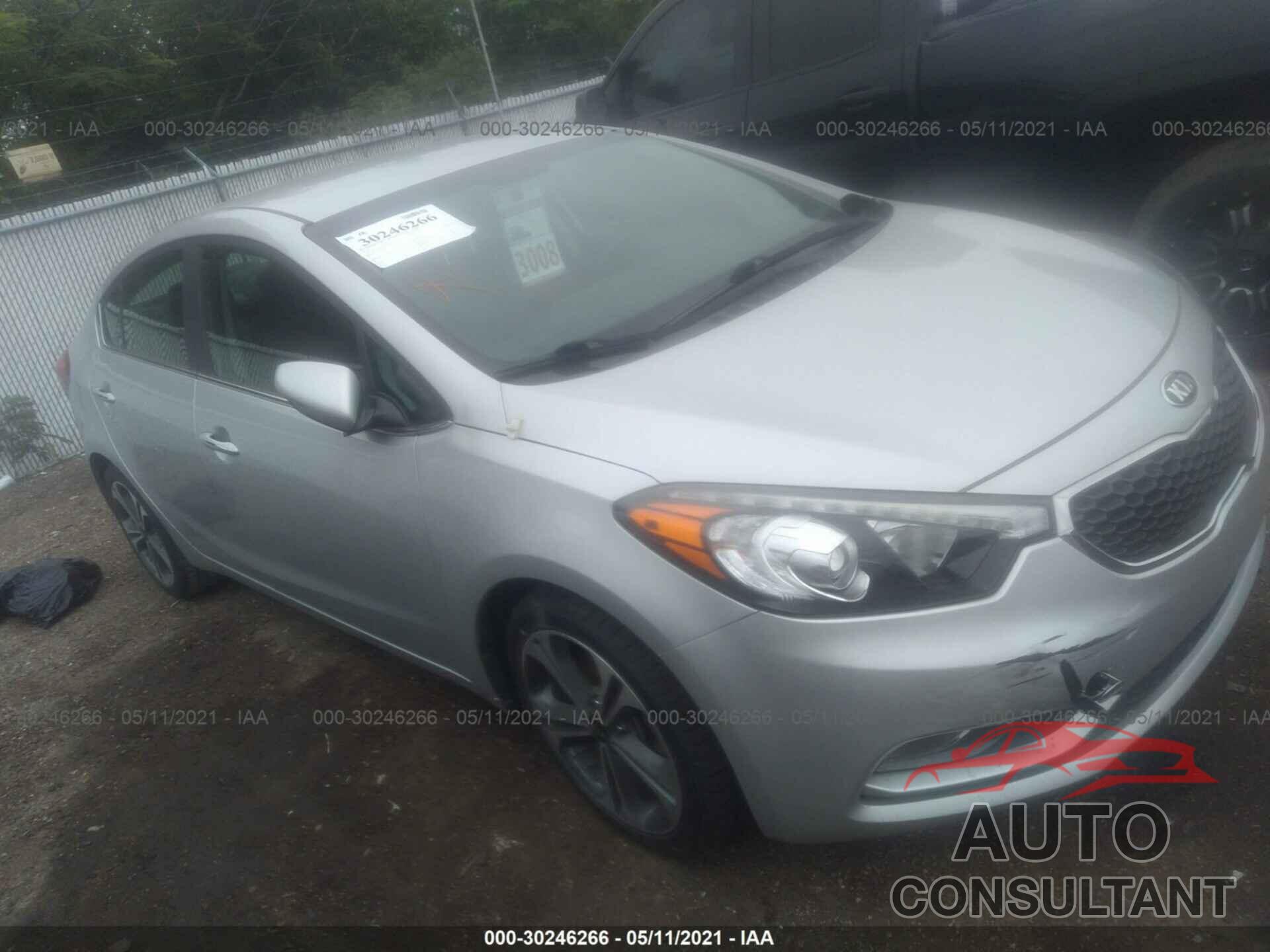KIA FORTE 2016 - KNAFX4A89G5529524
