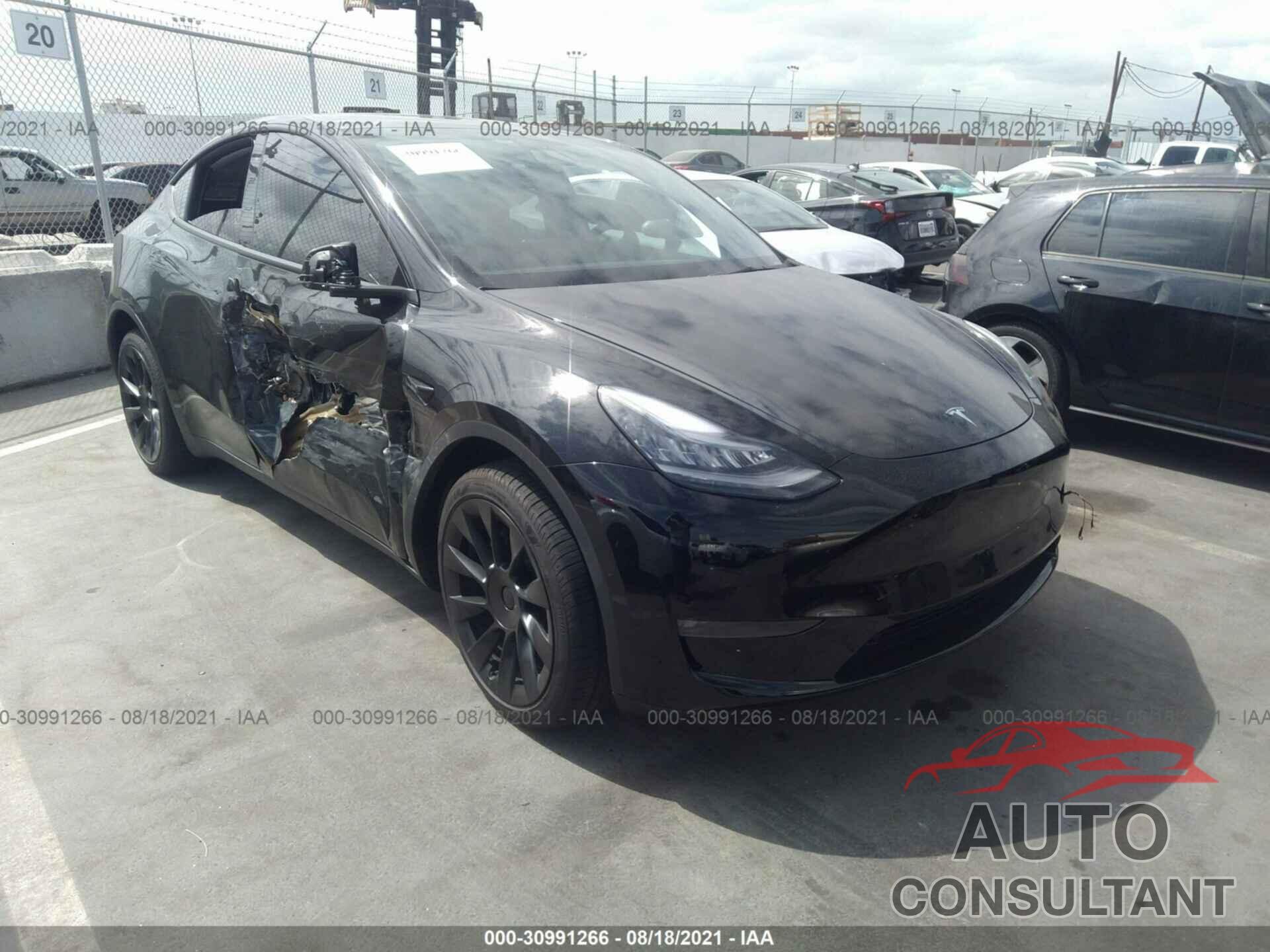 TESLA MODEL Y 2021 - 5YJYGDED1MF173986