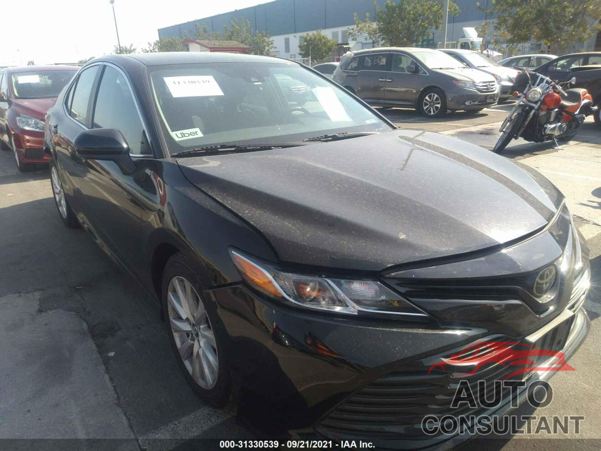 TOYOTA CAMRY 2019 - 4T1B11HK4KU760179