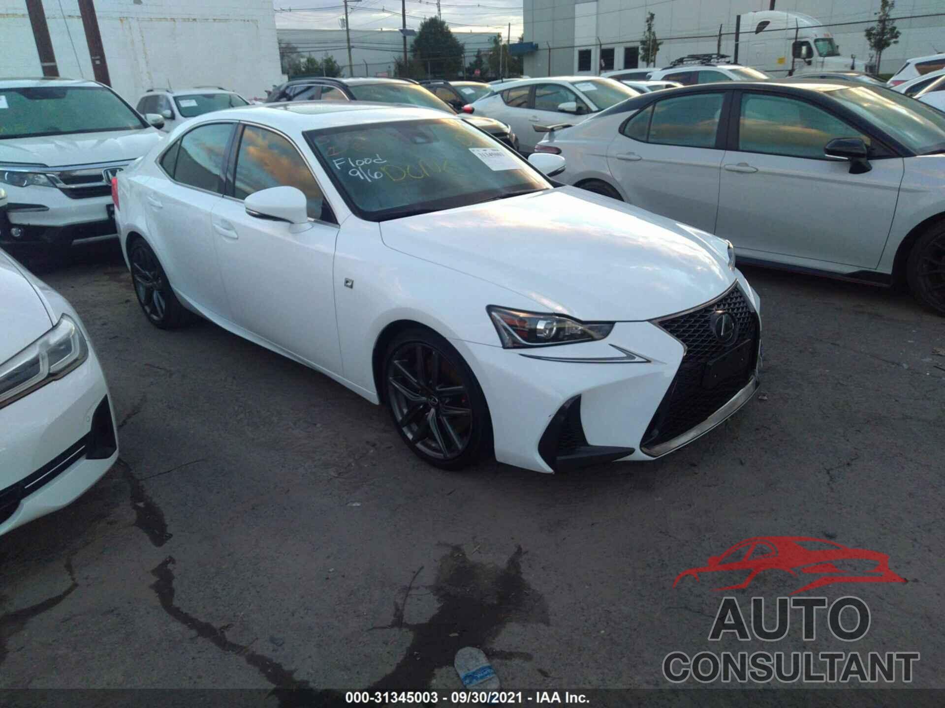 LEXUS IS 2019 - JTHC81D28K5035364