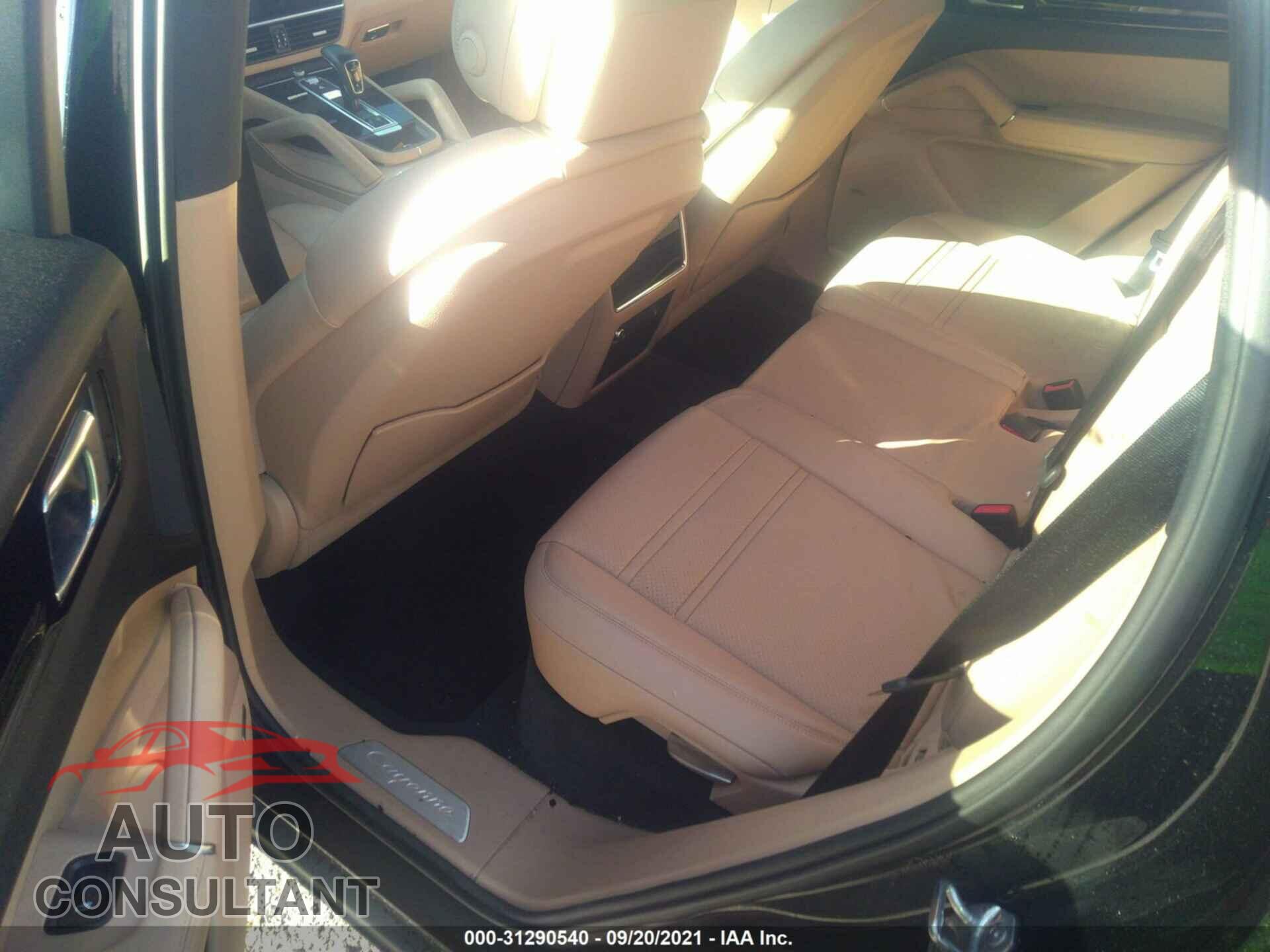 PORSCHE CAYENNE 2019 - WP1AA2AY6KDA14254