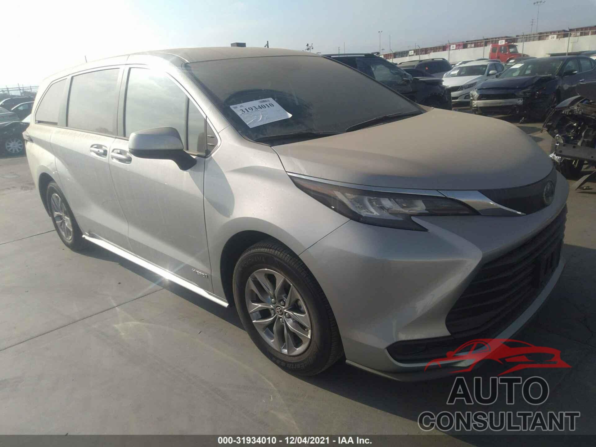 TOYOTA SIENNA 2021 - 5TDKRKEC1MS027935