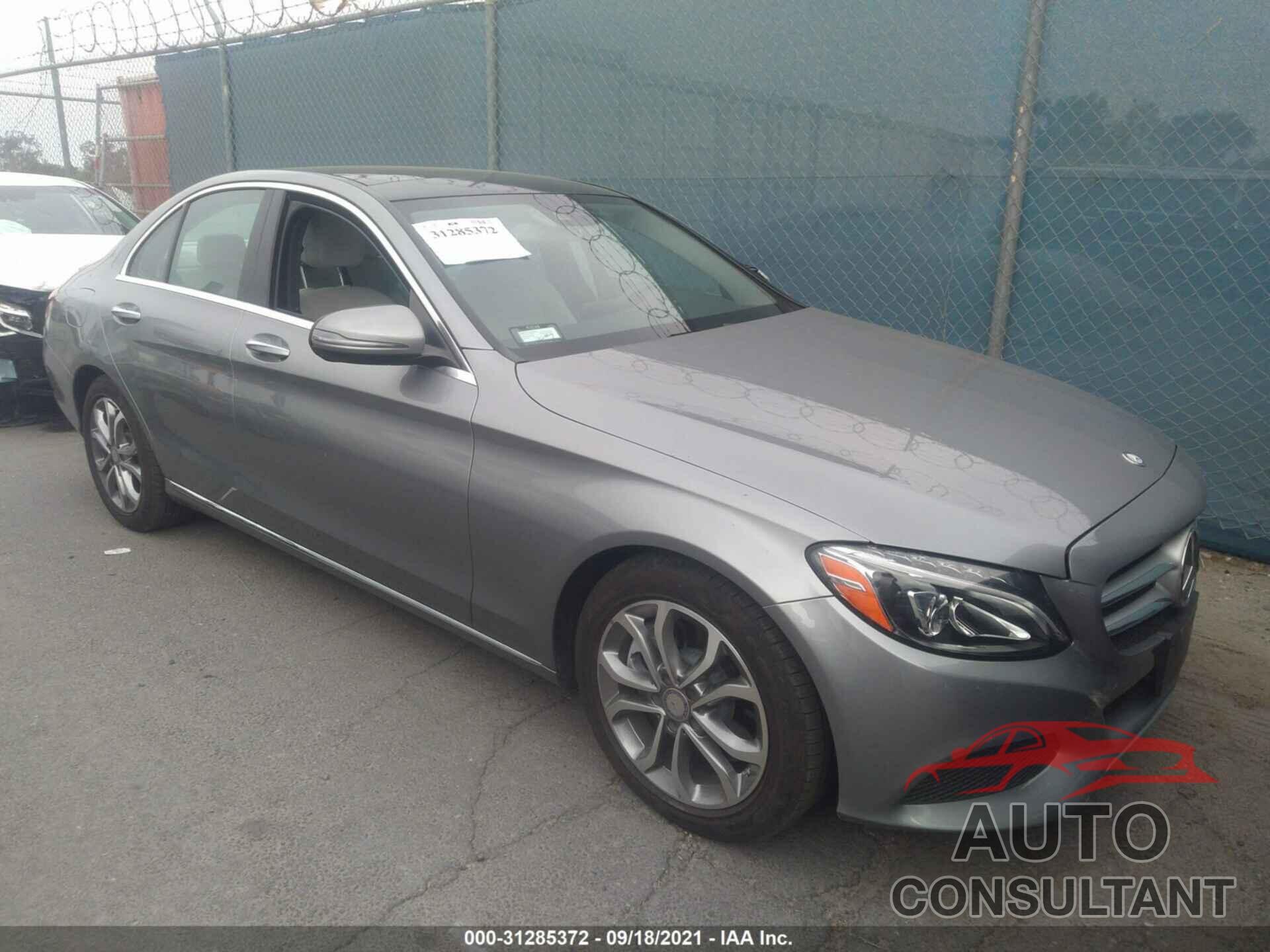 MERCEDES-BENZ C-CLASS 2016 - 55SWF4JB2GU142554