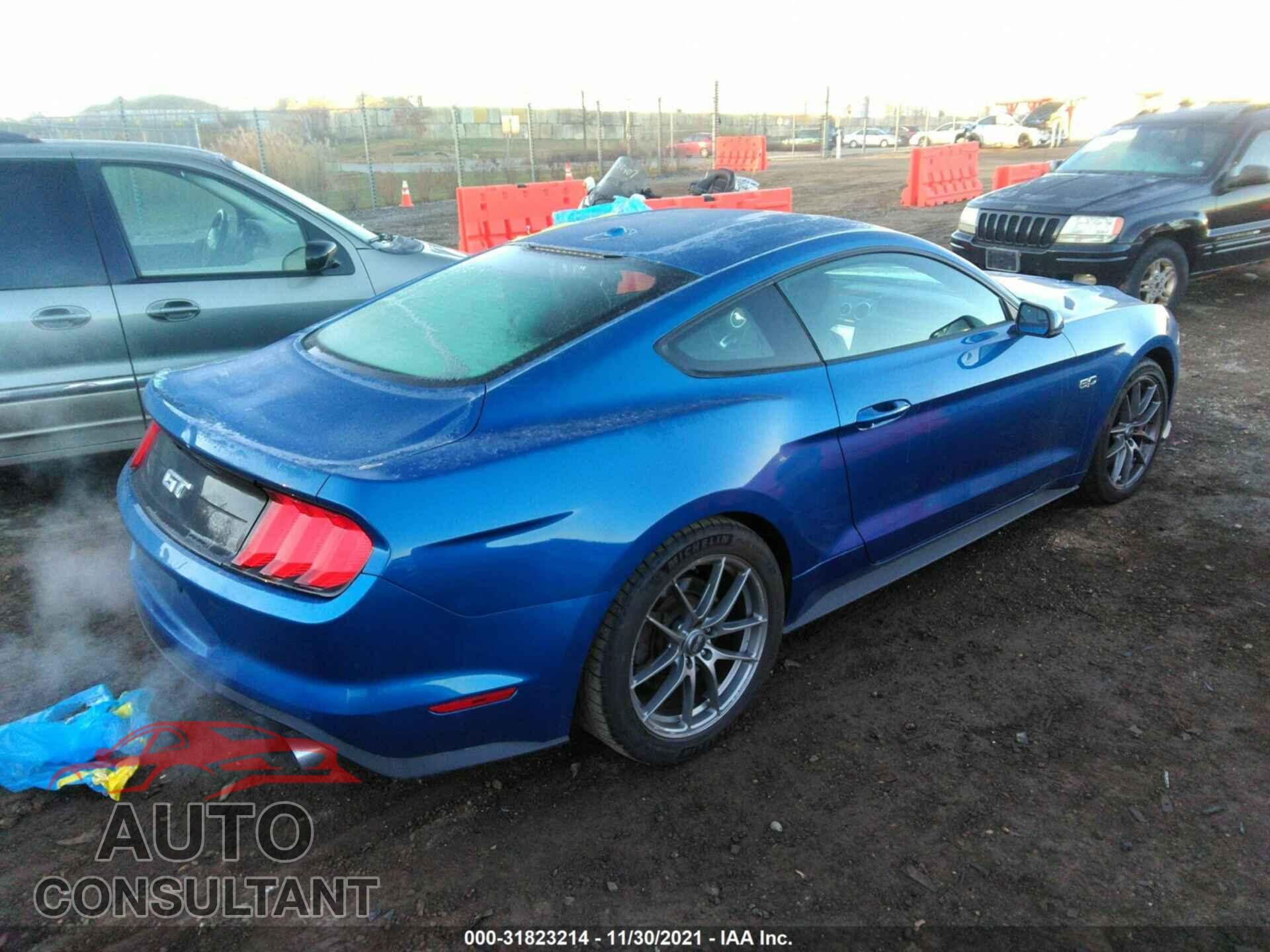 FORD MUSTANG 2018 - 1FA6P8CF9J5138098