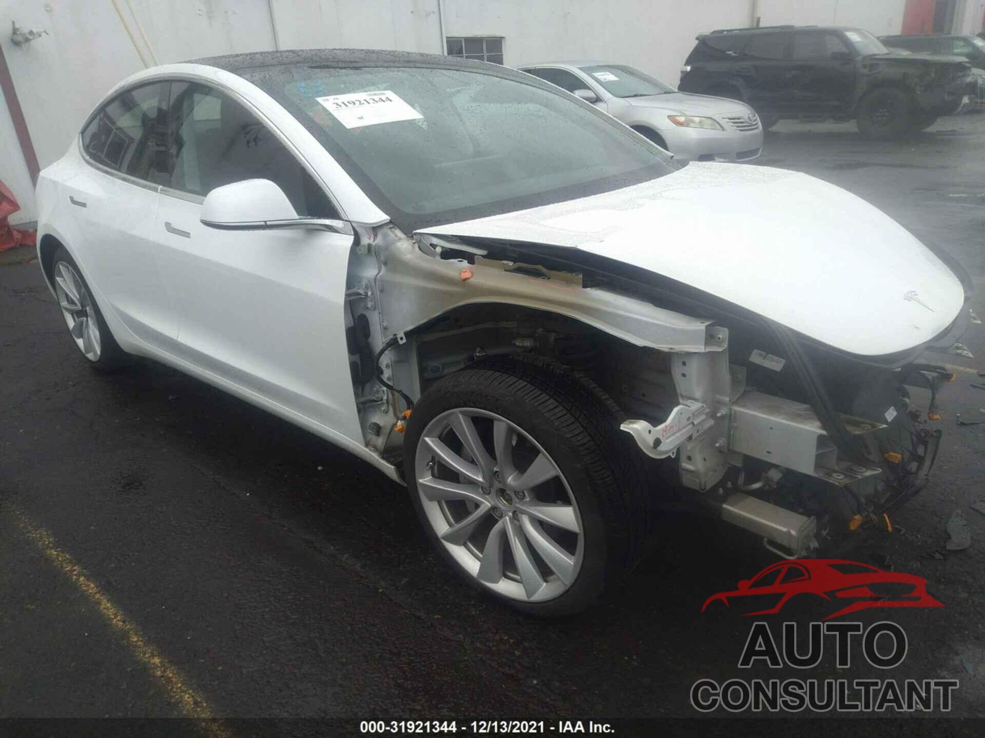 TESLA MODEL 3 2019 - 5YJ3E1EB7KF453292