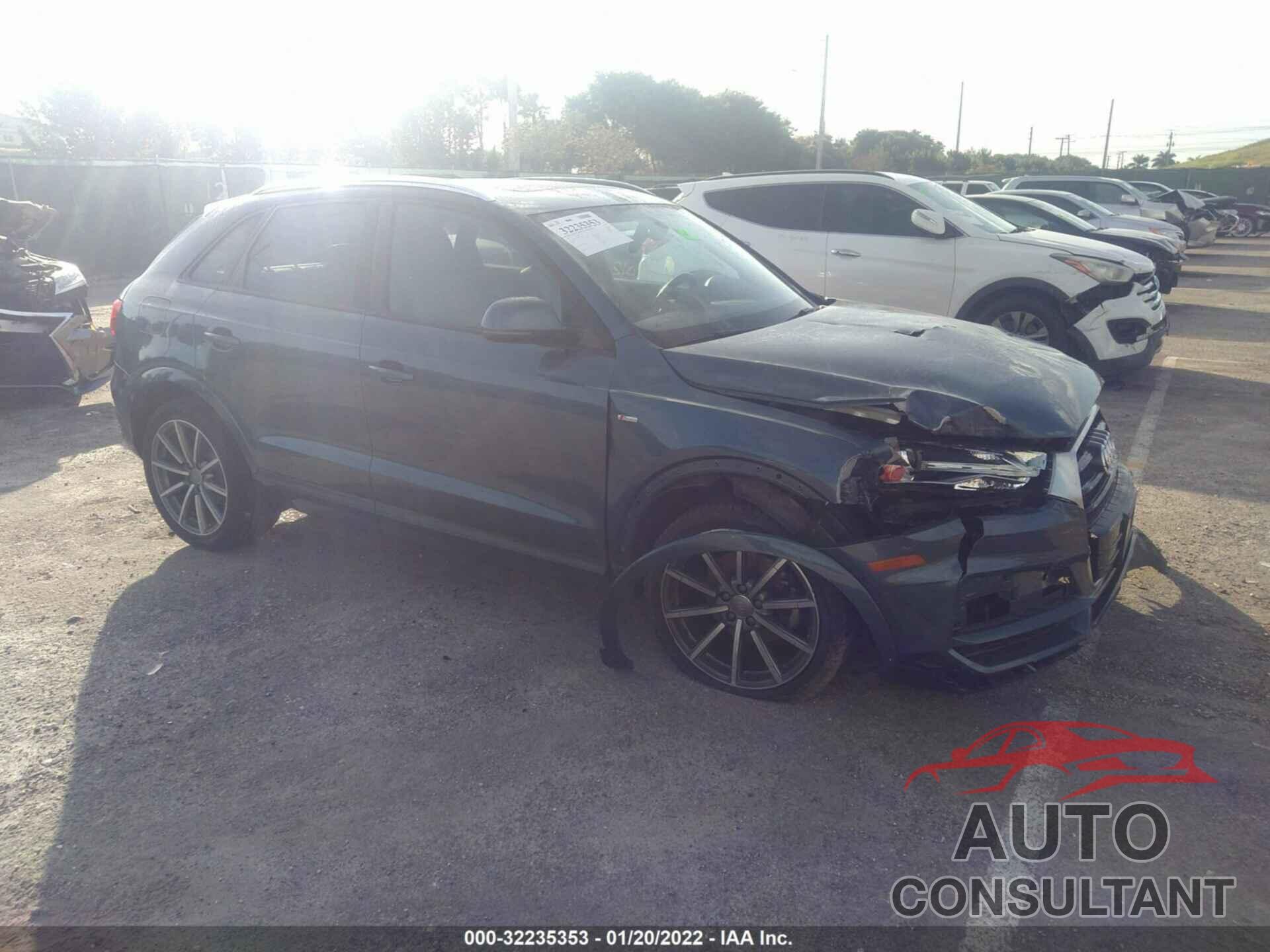 AUDI Q3 2018 - WA1BCCFS5JR027454