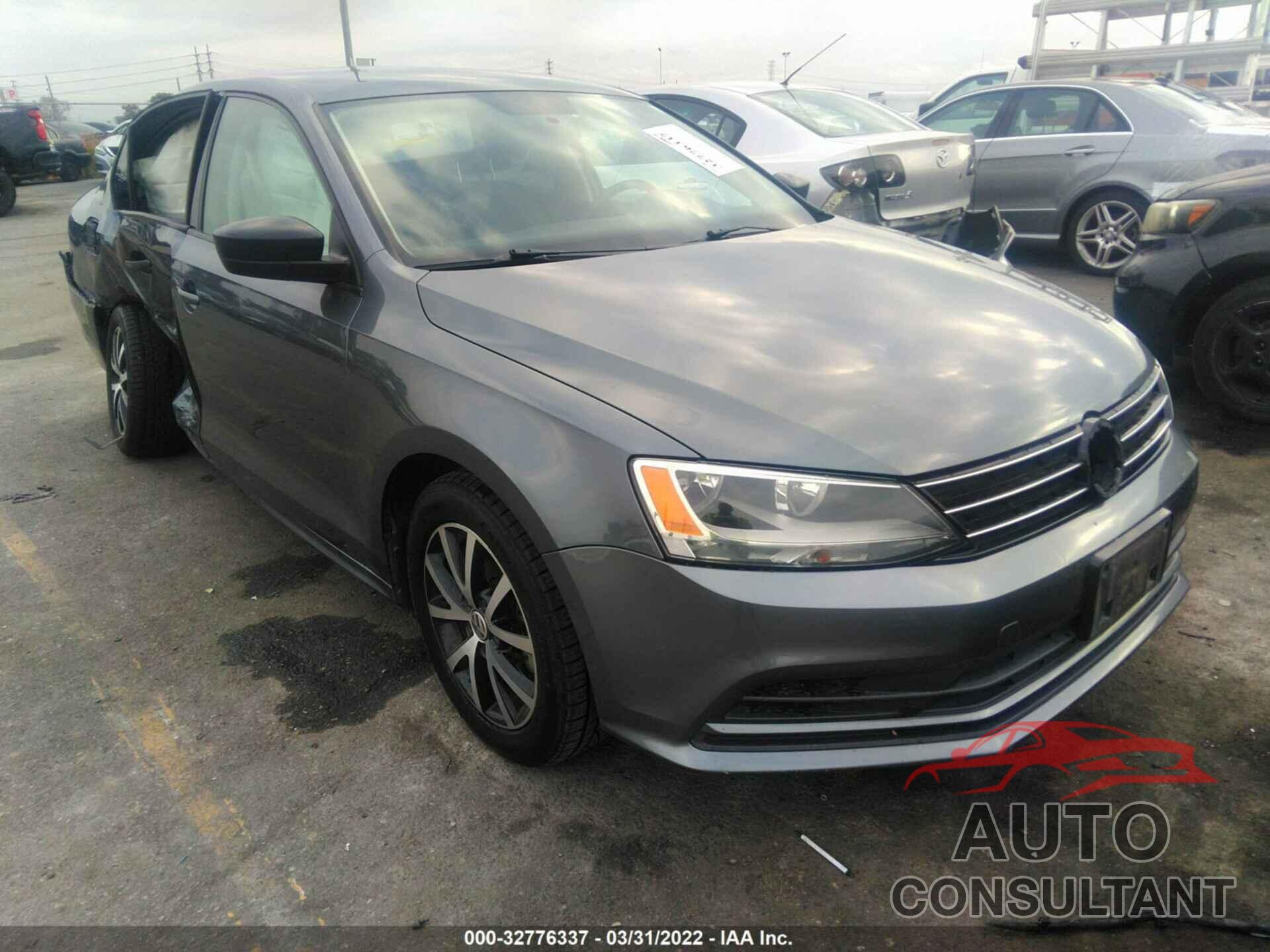 VOLKSWAGEN JETTA SEDAN 2016 - 3VWD67AJ1GM215617