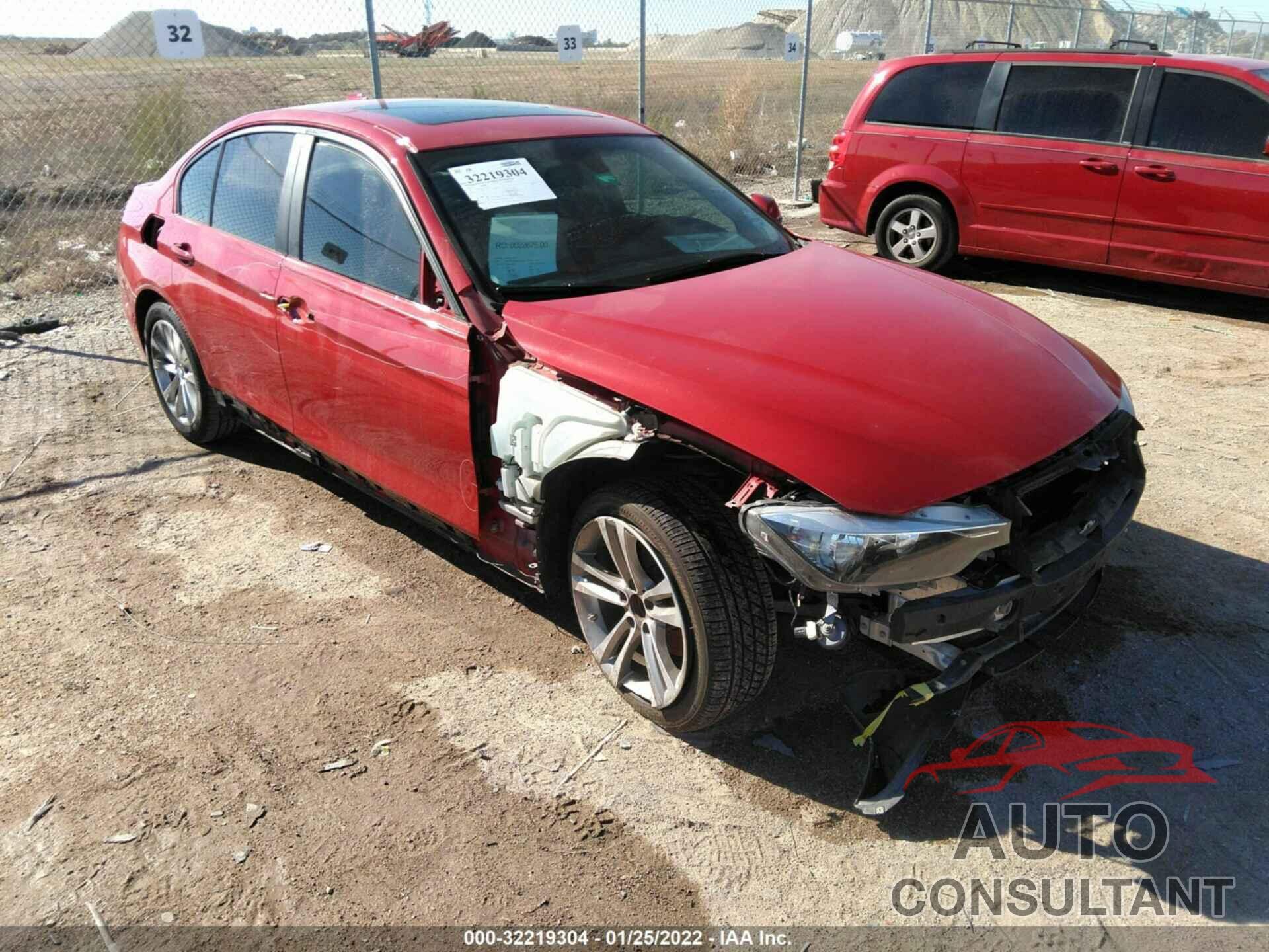 BMW 3 SERIES 2016 - WBA8E1G55GNU10797