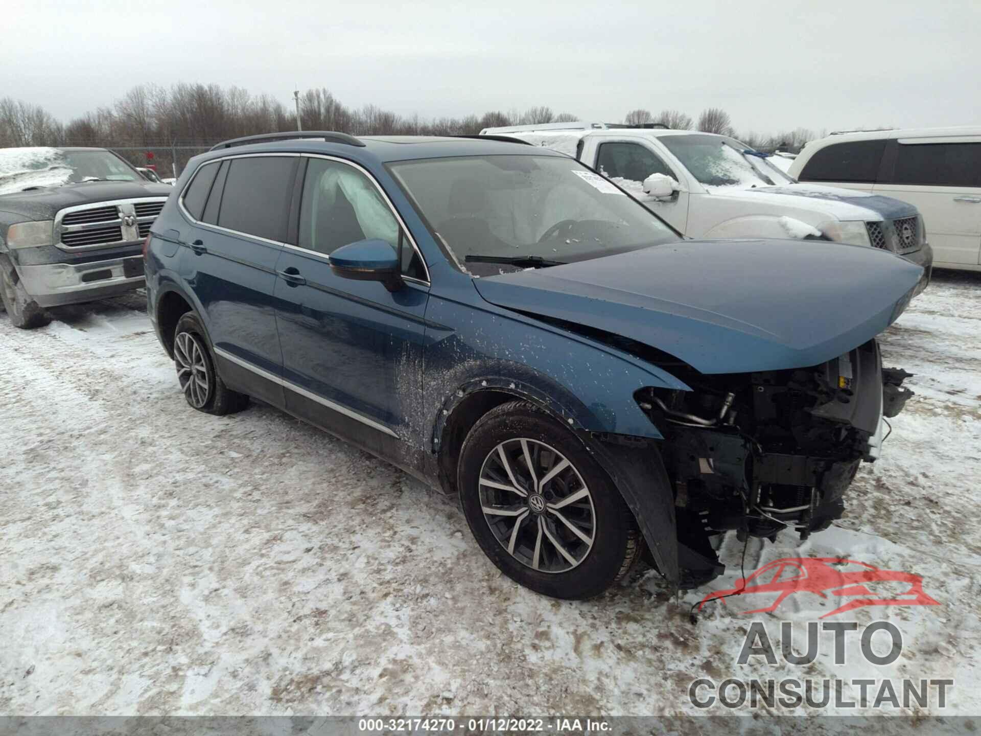 VOLKSWAGEN TIGUAN 2018 - 3VV2B7AX1JM205706