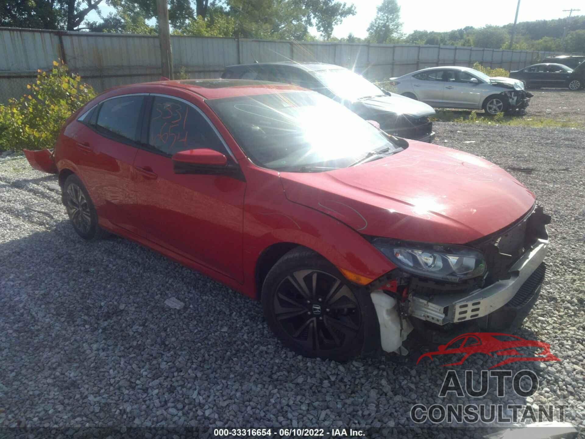 HONDA CIVIC HATCHBACK 2018 - SHHFK7H88JU206899