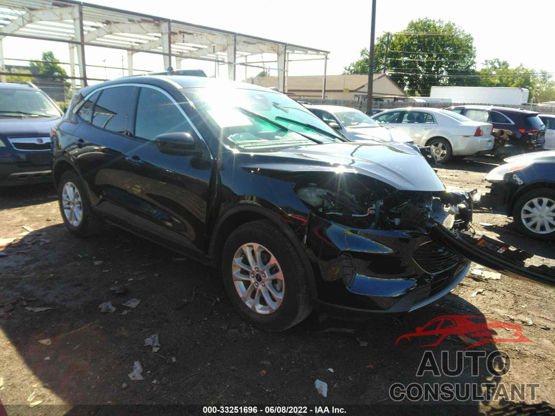FORD ESCAPE 2021 - 1FMCU9G61MUB30086