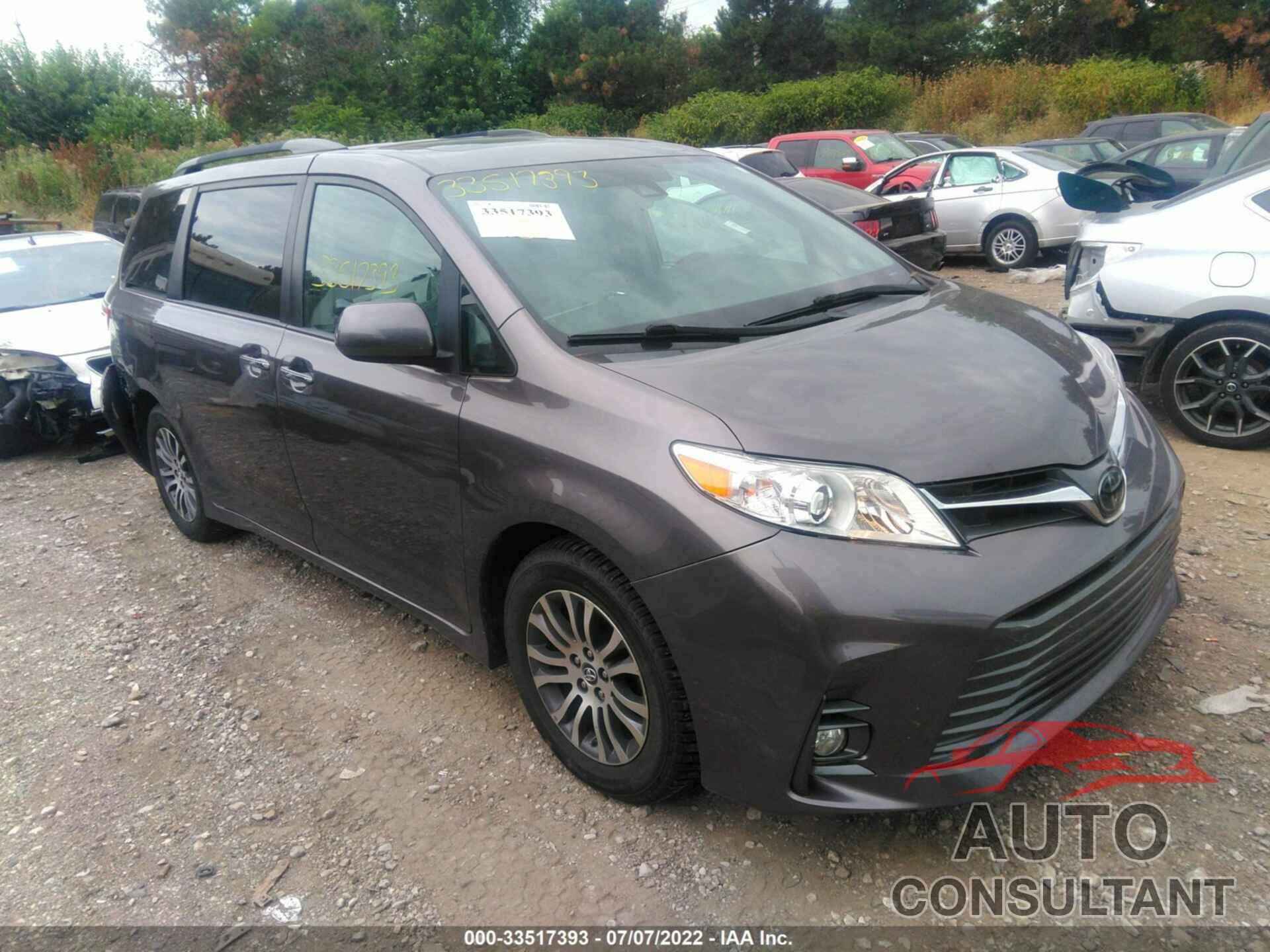 TOYOTA SIENNA 2019 - 5TDYZ3DC2KS008065