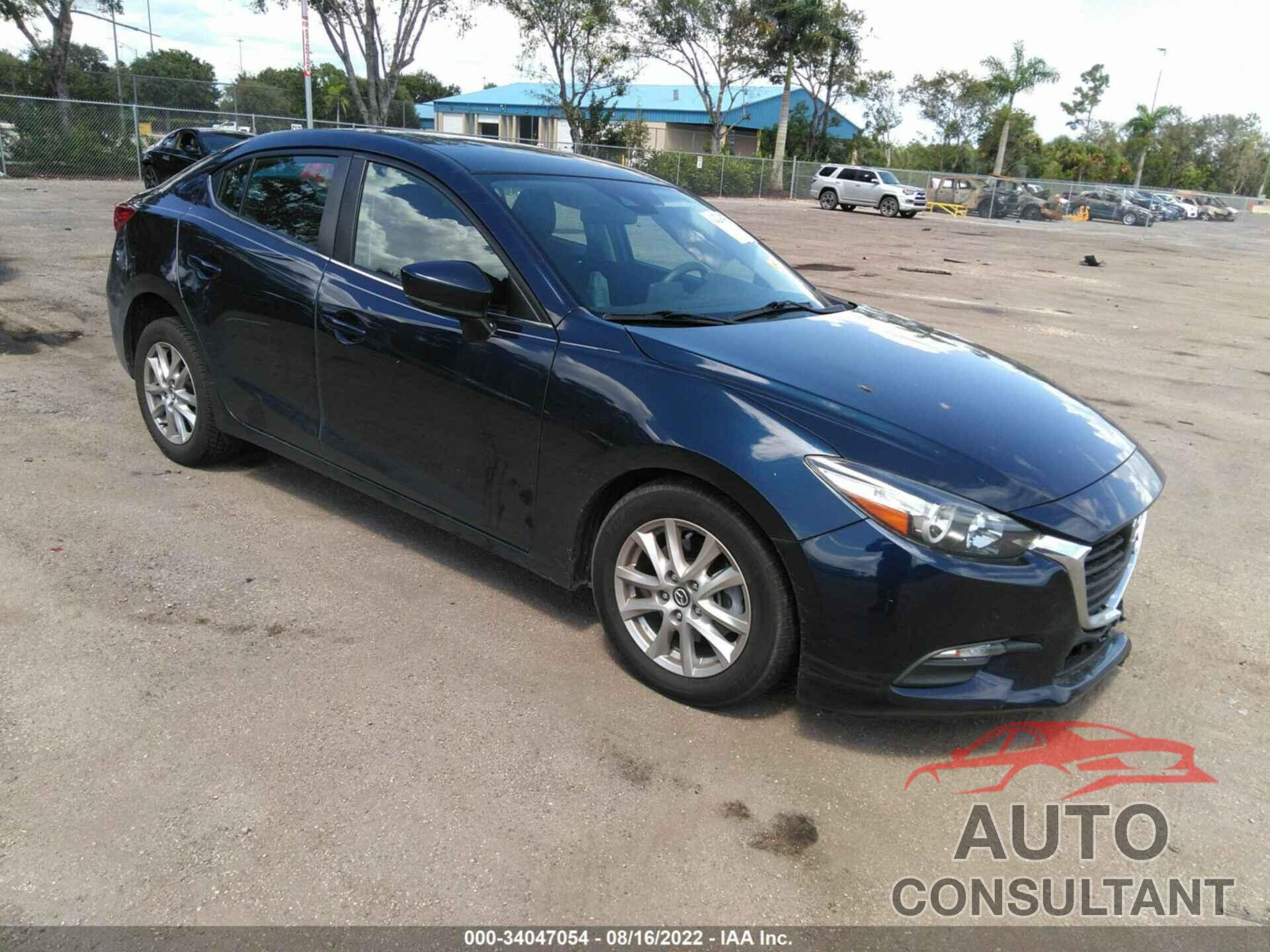 MAZDA MAZDA3 4-DOOR 2018 - 3MZBN1U76JM215997