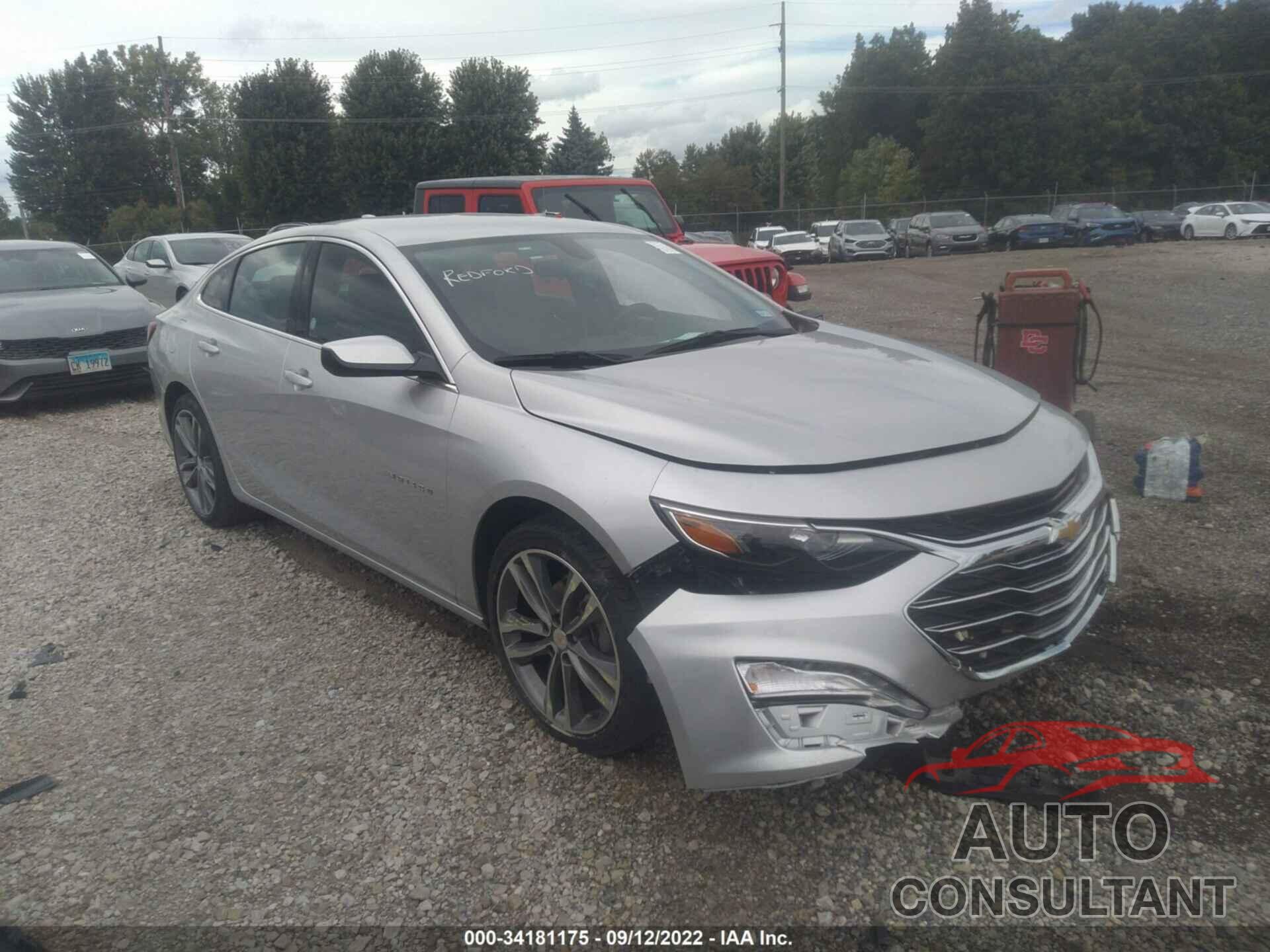 CHEVROLET MALIBU 2022 - 1G1ZD5ST3NF114054