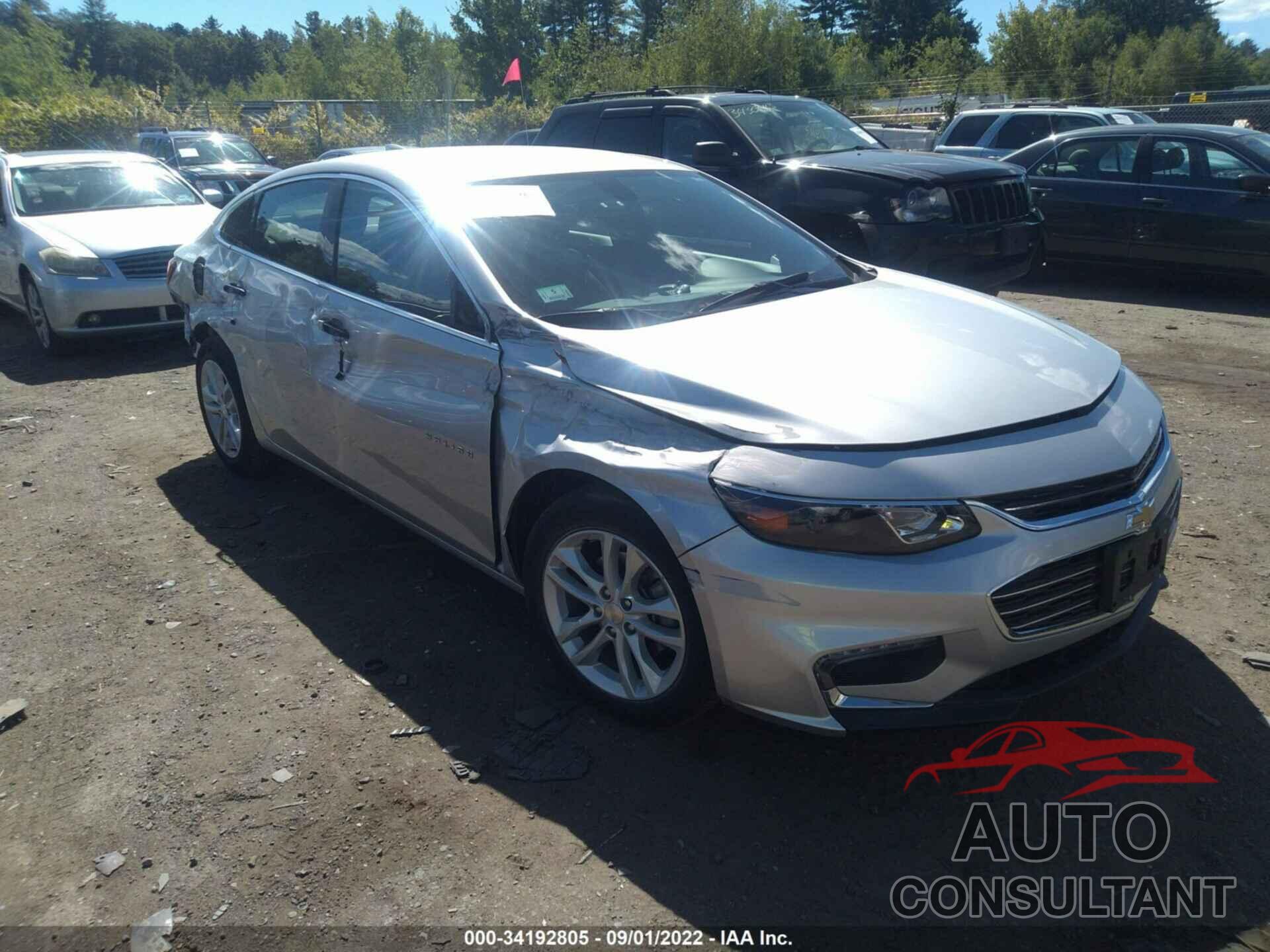 CHEVROLET MALIBU 2018 - 1G1ZD5ST9JF215268