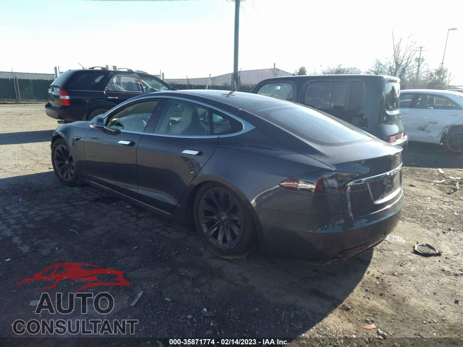 TESLA MODEL S 2019 - 5YJSA1E21KF311723