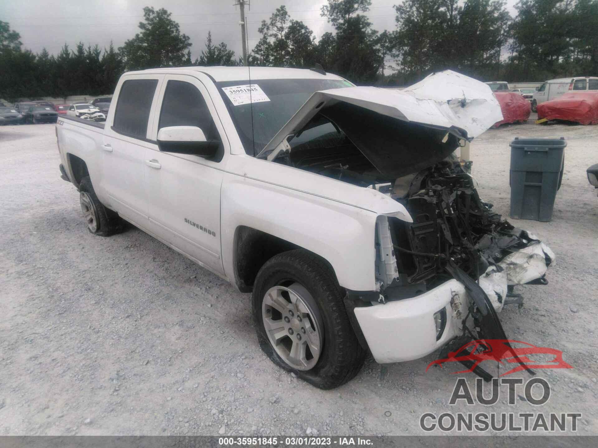 CHEVROLET SILVERADO 1500 2018 - 3GCUKREC9JG519208