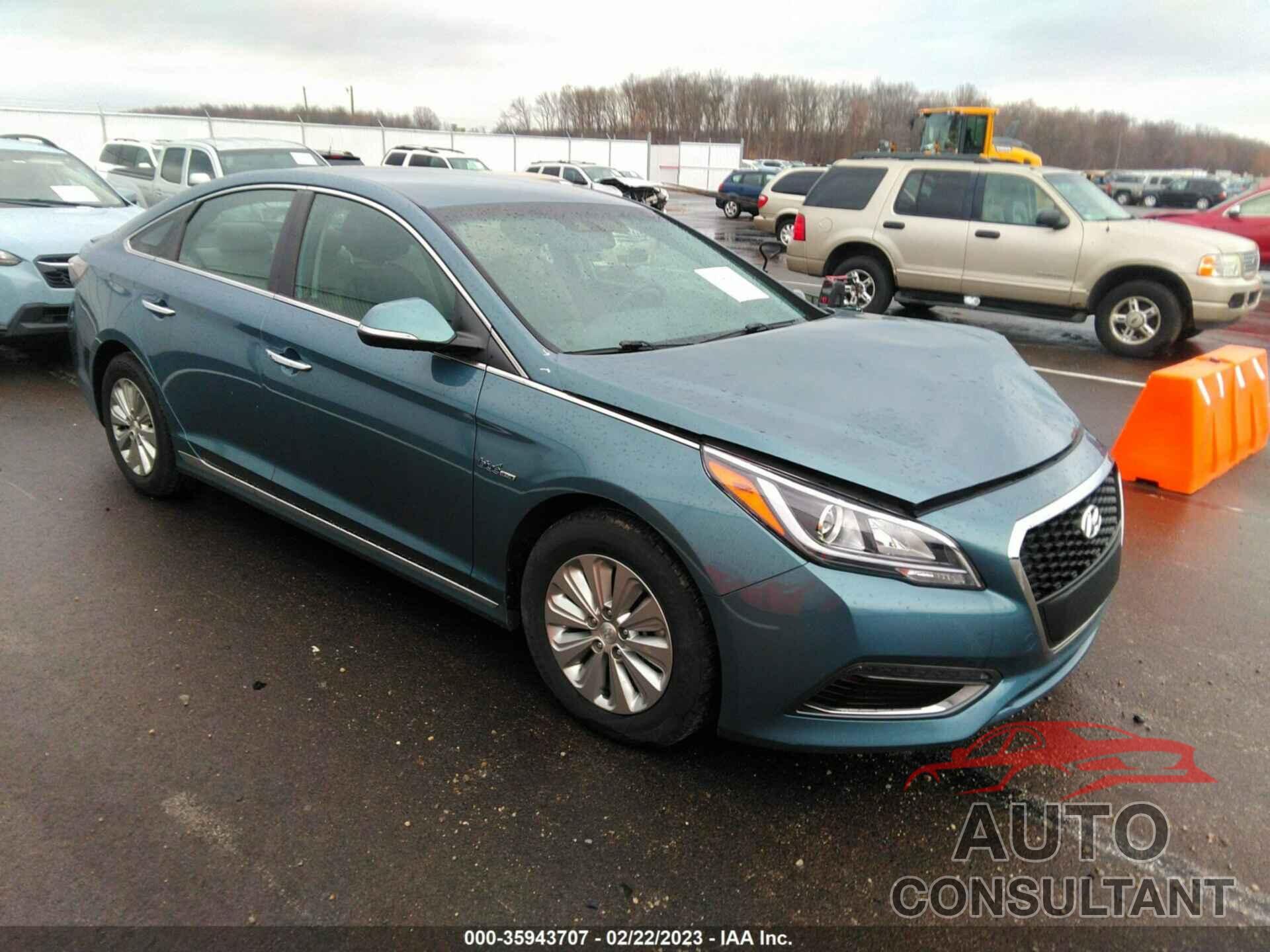 HYUNDAI SONATA HYBRID 2016 - KMHE24L12GA023484