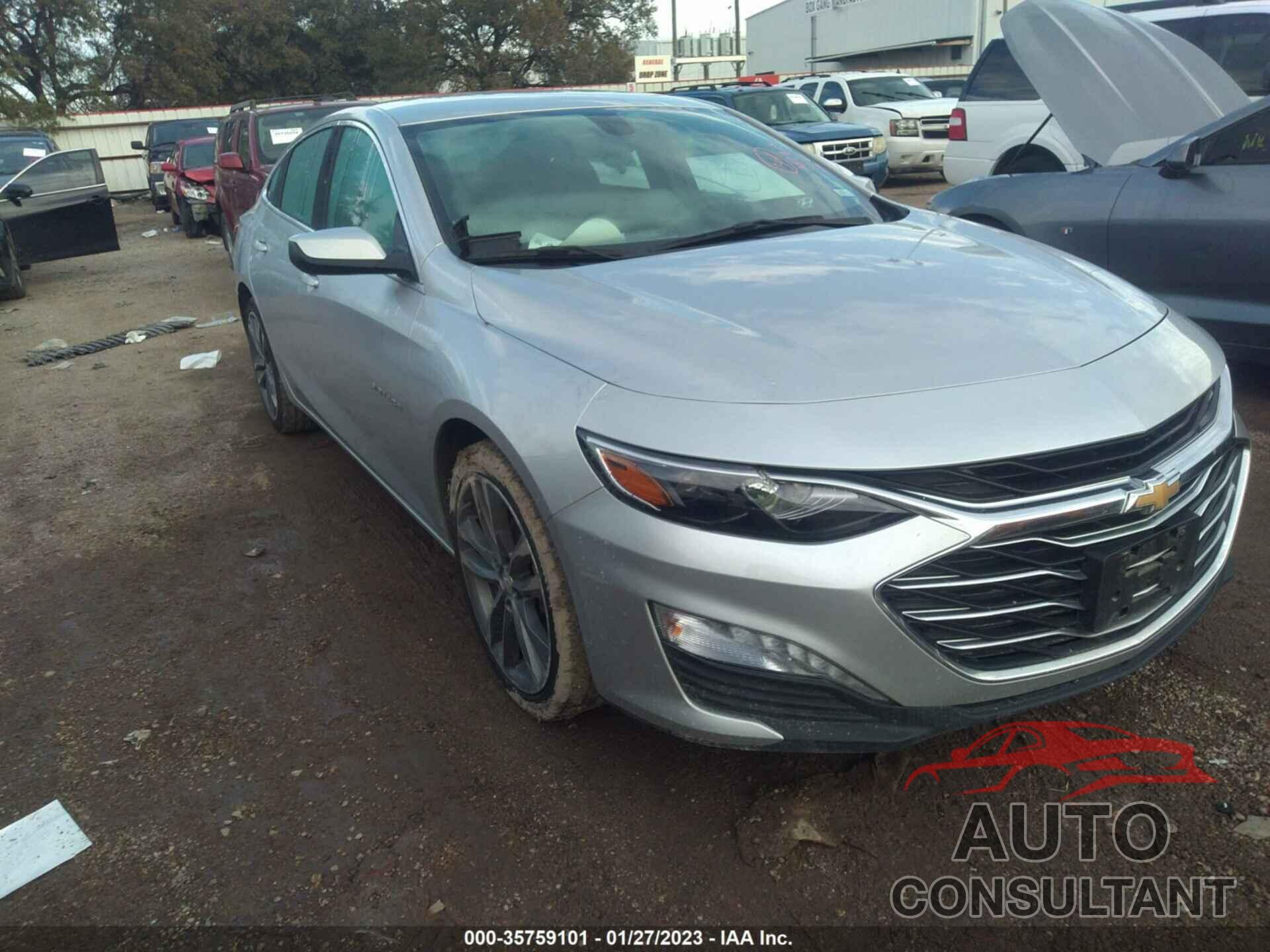 CHEVROLET MALIBU 2021 - 1G1ZD5ST4MF043946