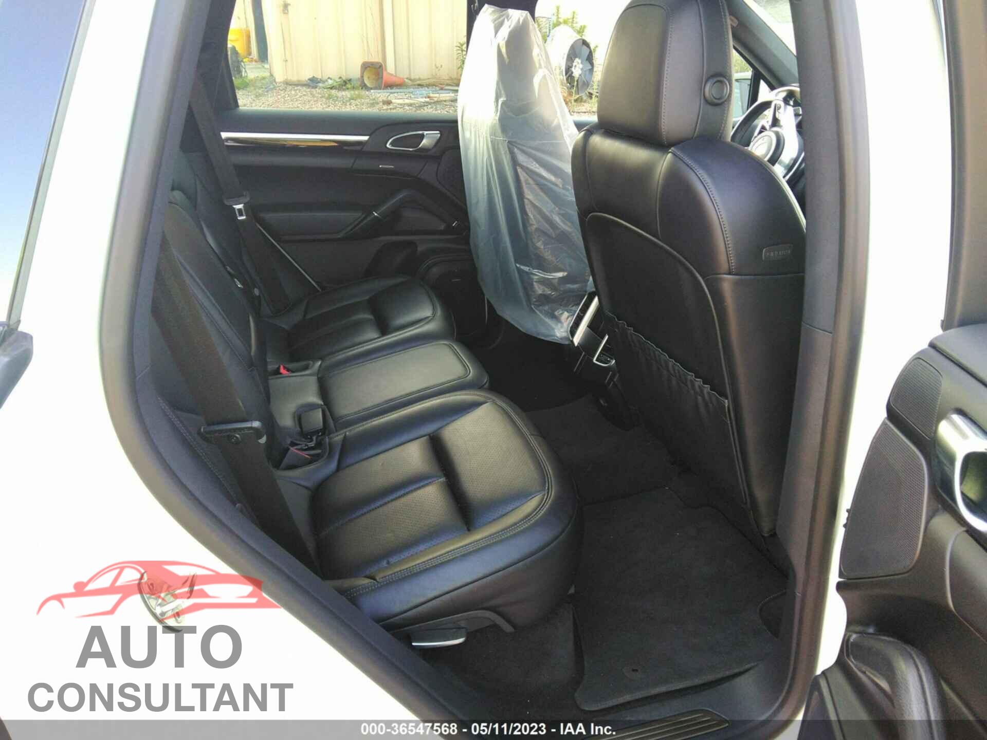 PORSCHE CAYENNE 2017 - WP1AA2A27HKA90968