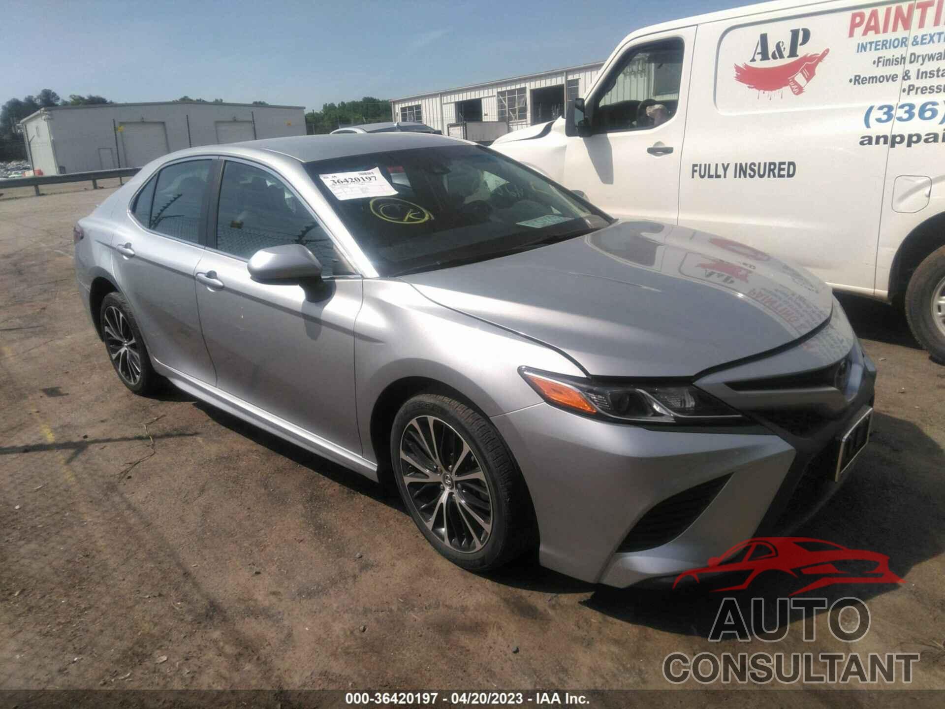 TOYOTA CAMRY 2018 - 4T1B11HKXJU636464