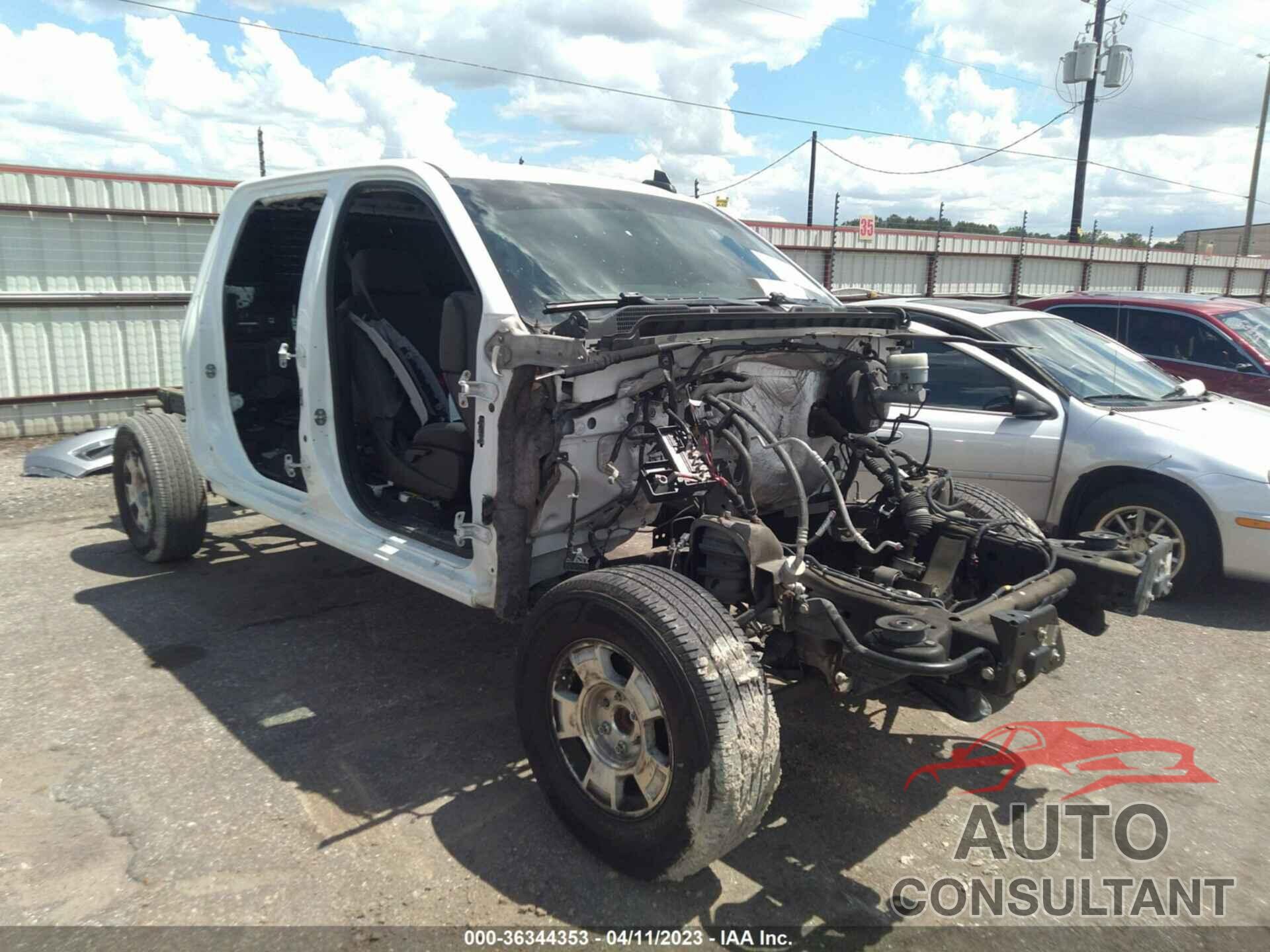 CHEVROLET SILVERADO 1500 2016 - 3GCPCREC9GG208204