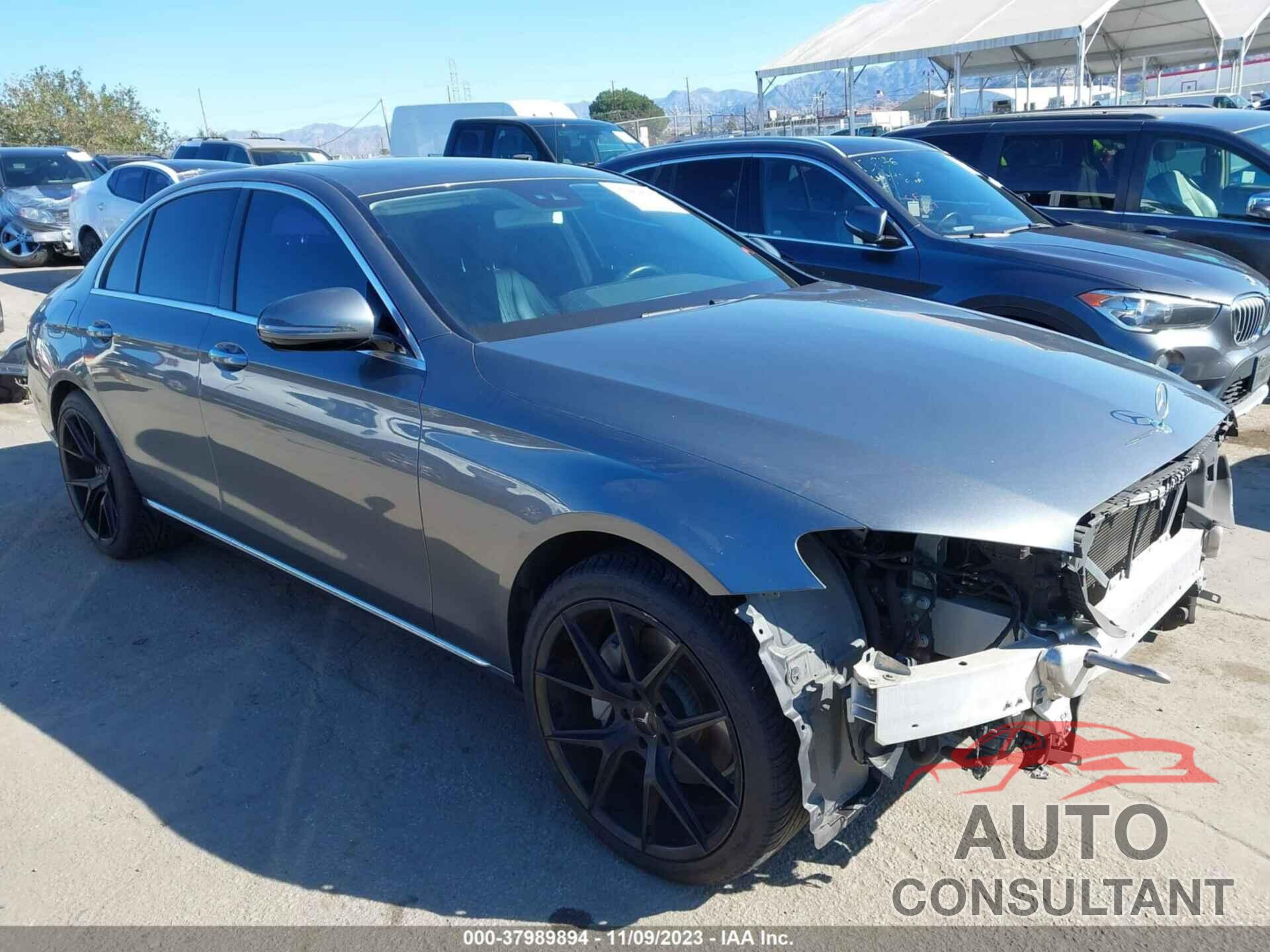 MERCEDES-BENZ E 300 2017 - WDDZF4JB8HA207938