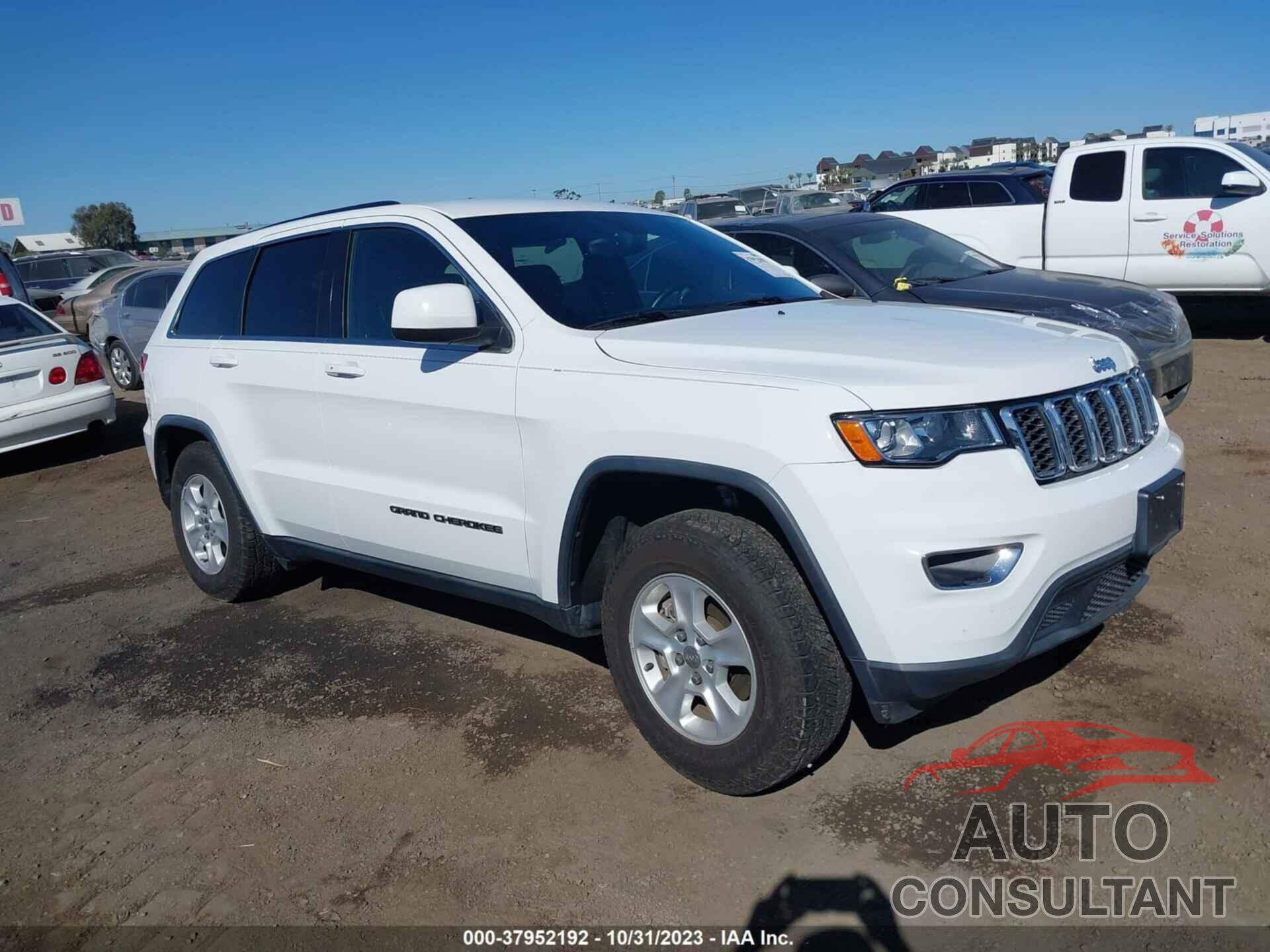 JEEP GRAND CHEROKEE 2017 - 1C4RJEAG6HC609357