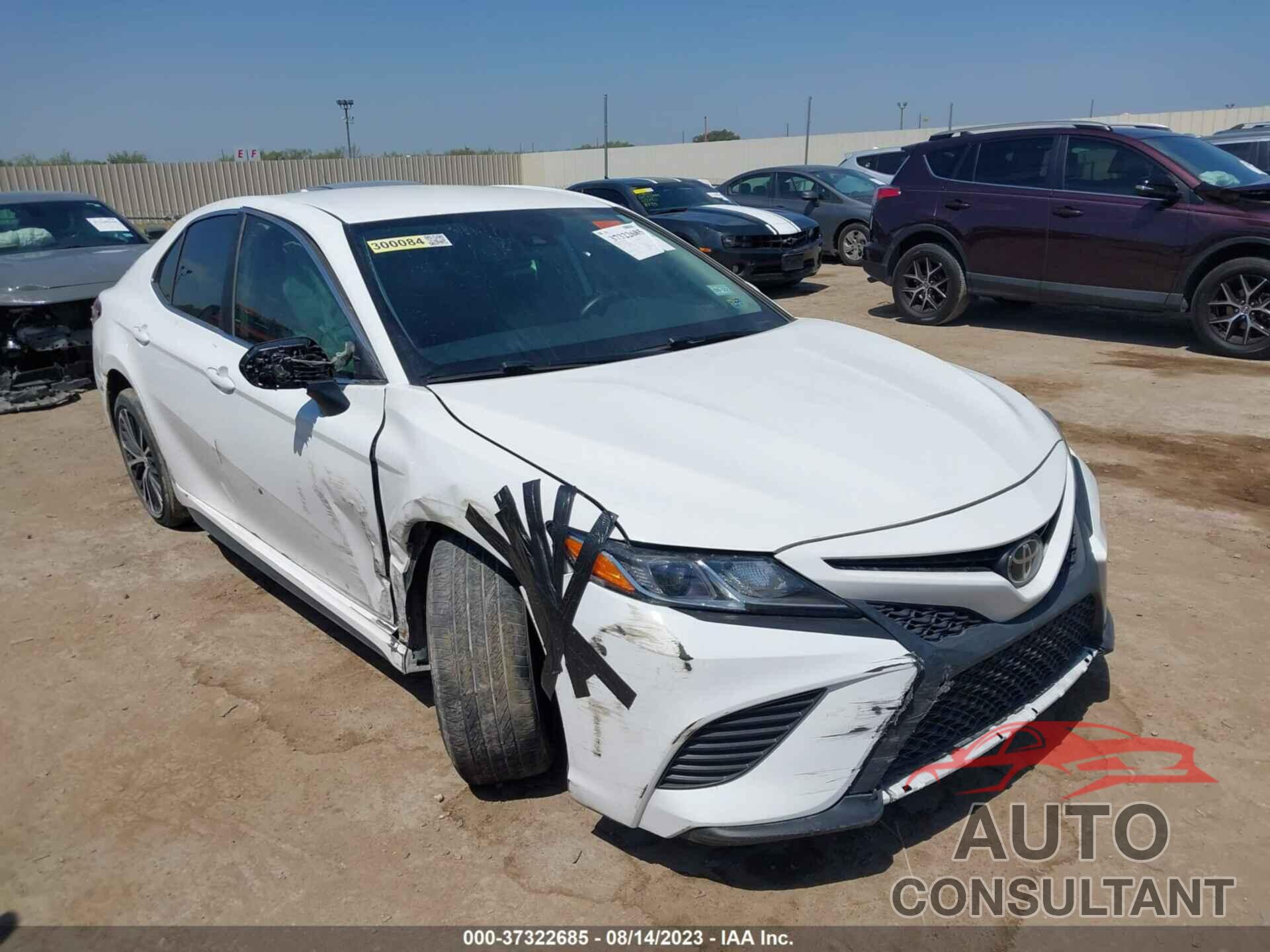 TOYOTA CAMRY 2020 - 4T1M11AK1LU318075