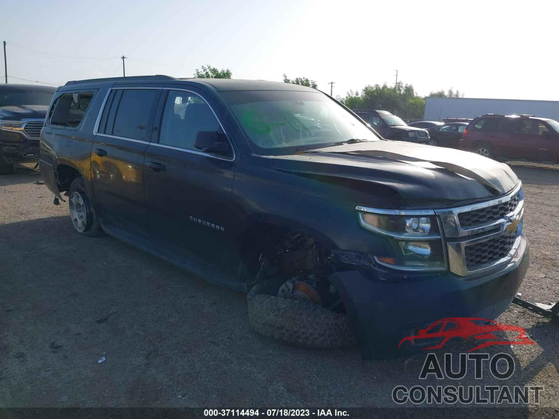 CHEVROLET SUBURBAN 2018 - 1GNSCGKC1JR279379