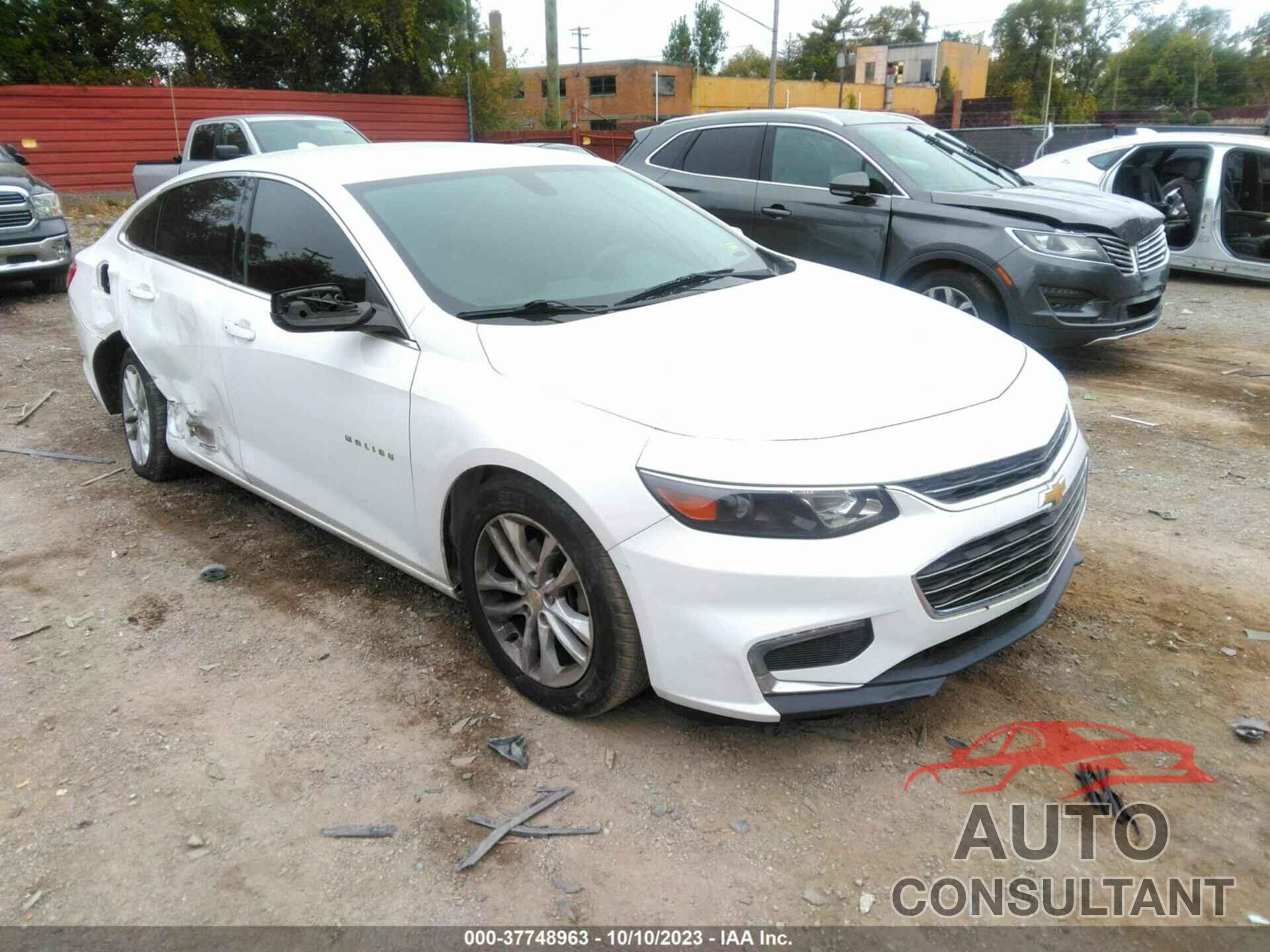 CHEVROLET MALIBU 2018 - 1G1ZD5ST9JF276328