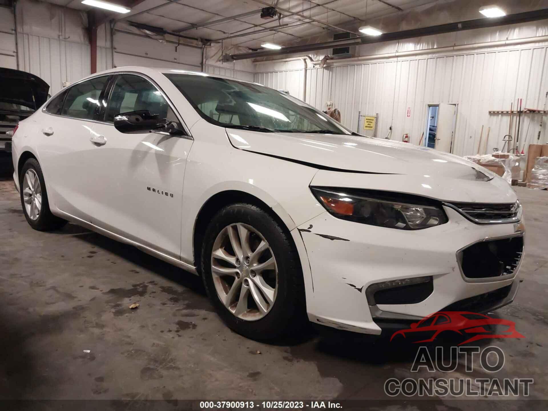 CHEVROLET MALIBU 2016 - 1G1ZE5ST1GF320165