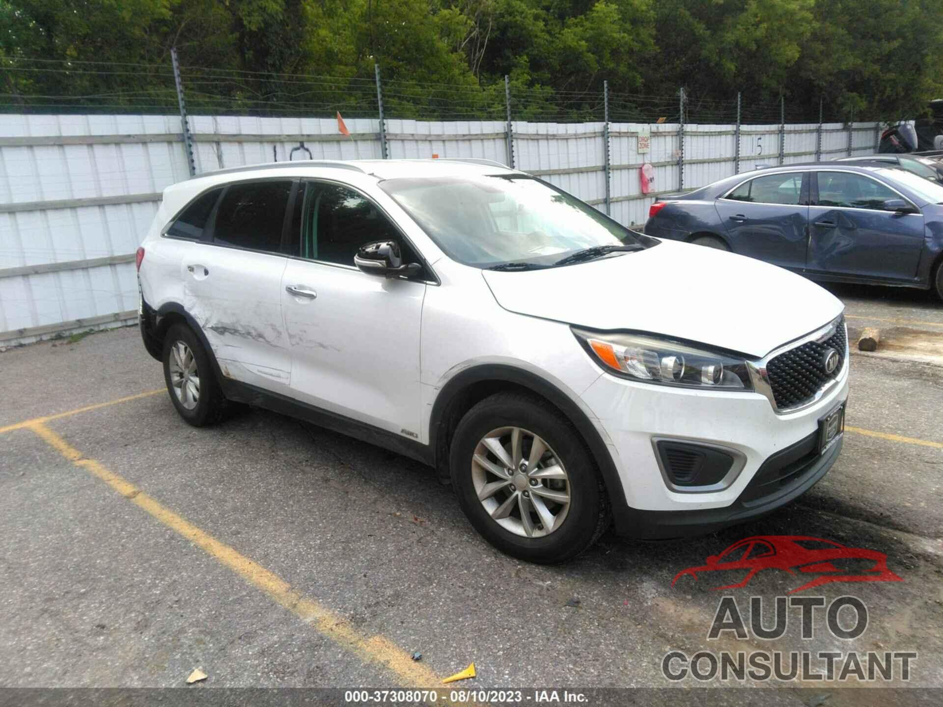 KIA SORENTO 2016 - 5XYPGDA38GG108283