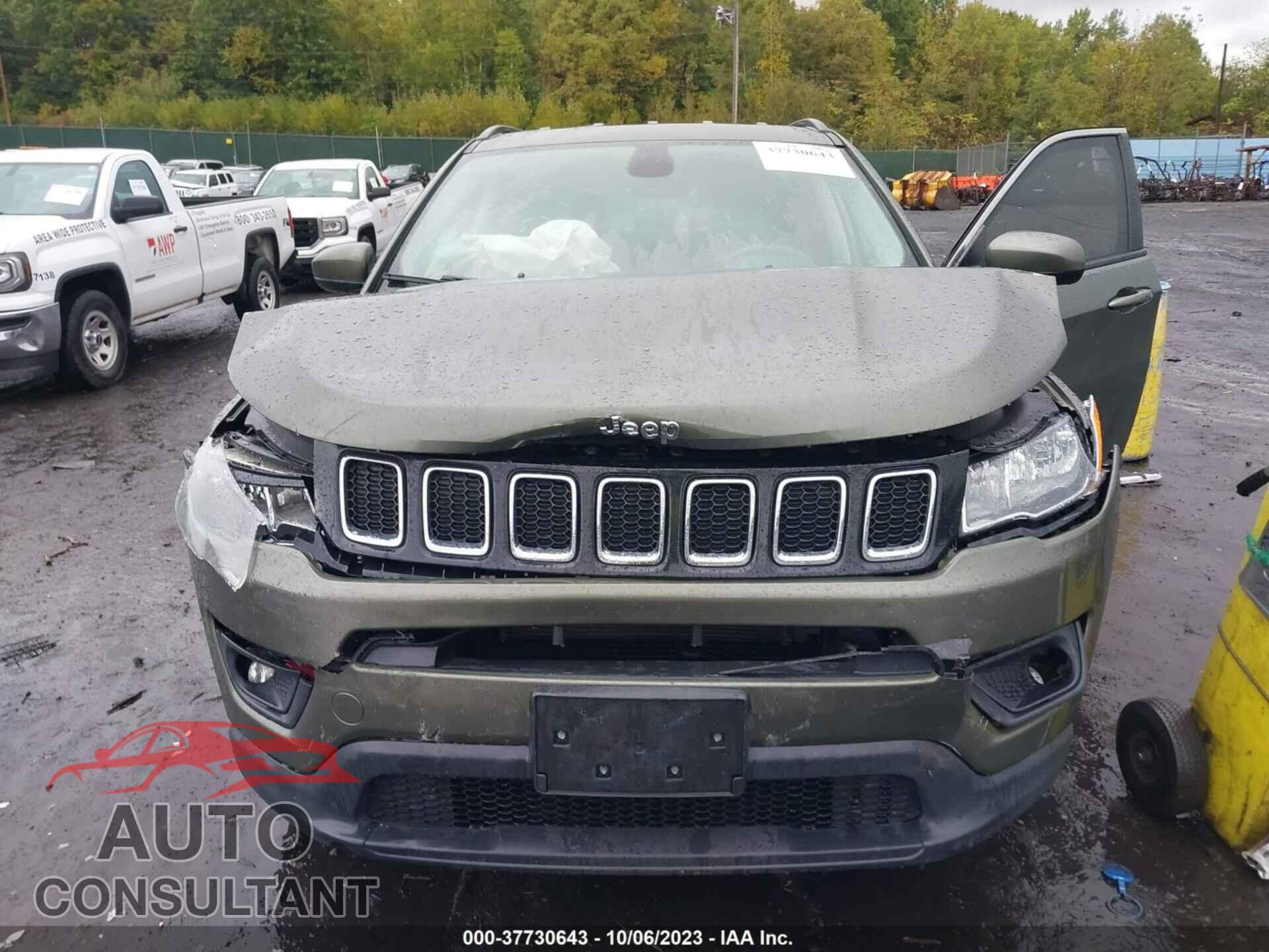 JEEP COMPASS 2018 - 3C4NJDBB5JT150358