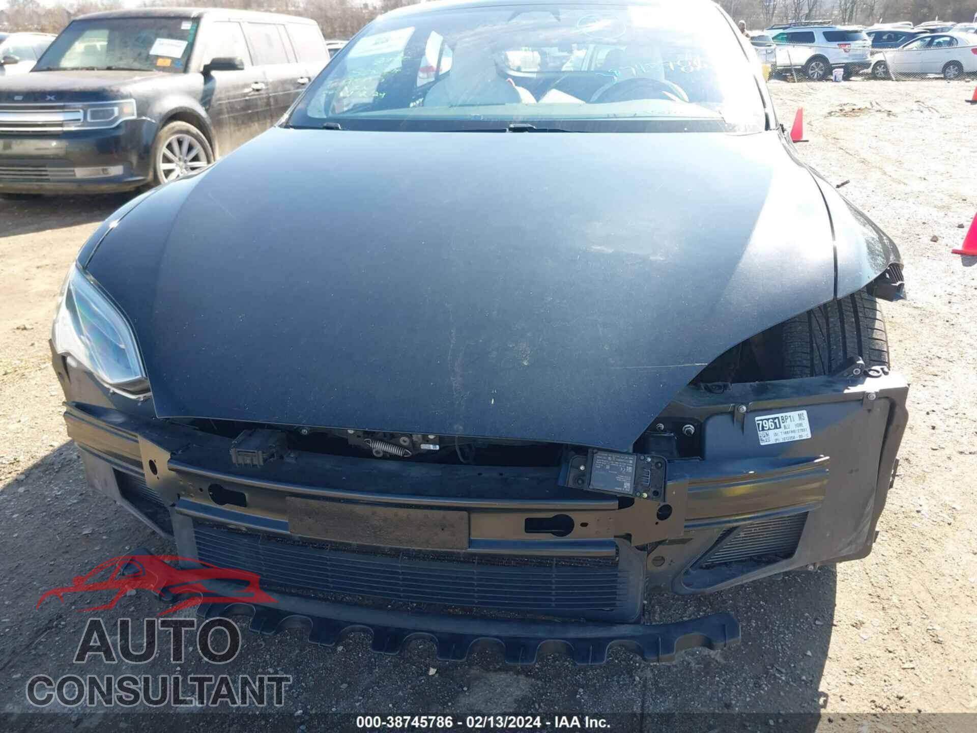 TESLA MODEL S 2018 - 5YJSA1E2XJF247759
