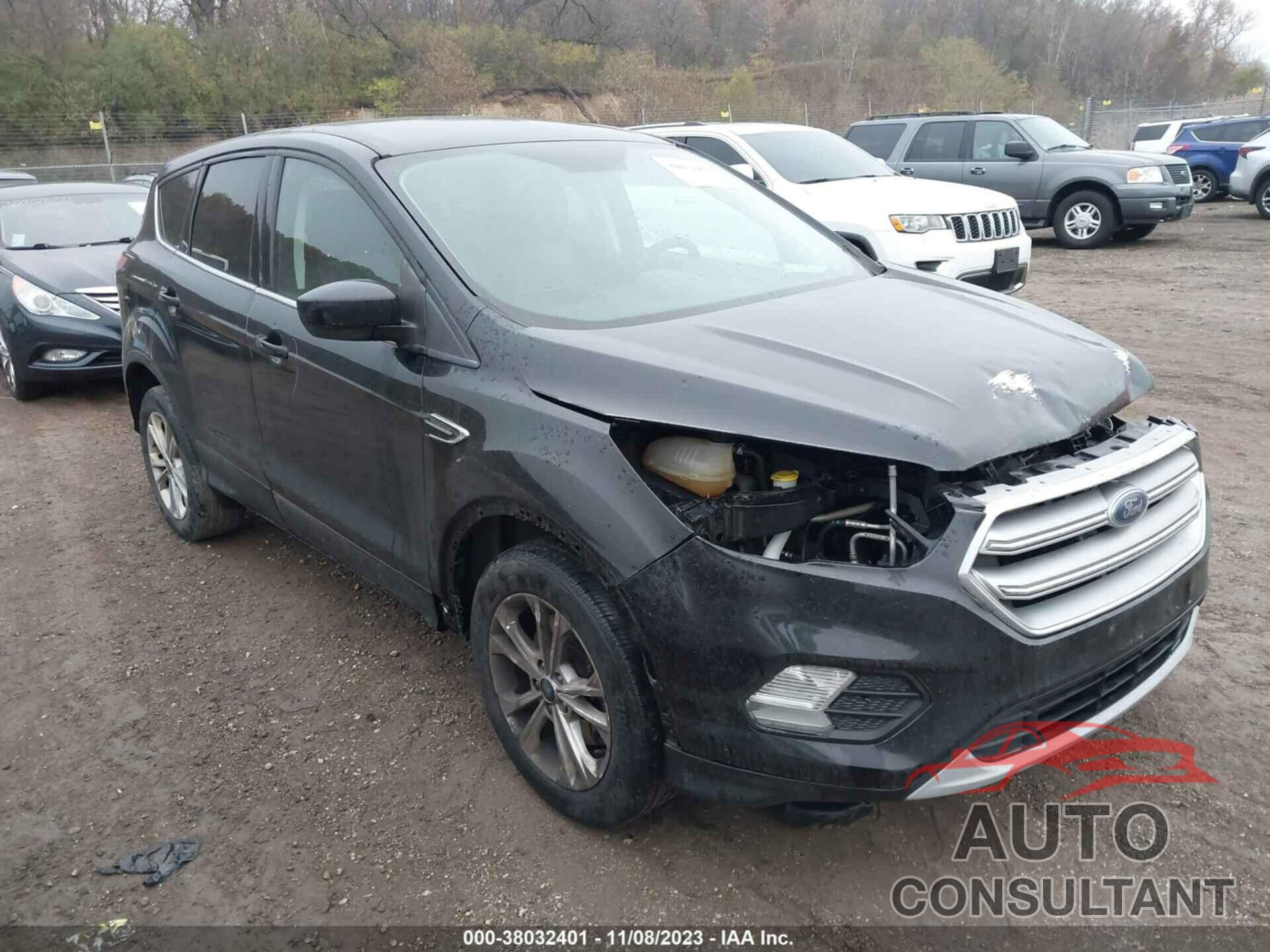 FORD ESCAPE 2017 - 1FMCU0G93HUA83526