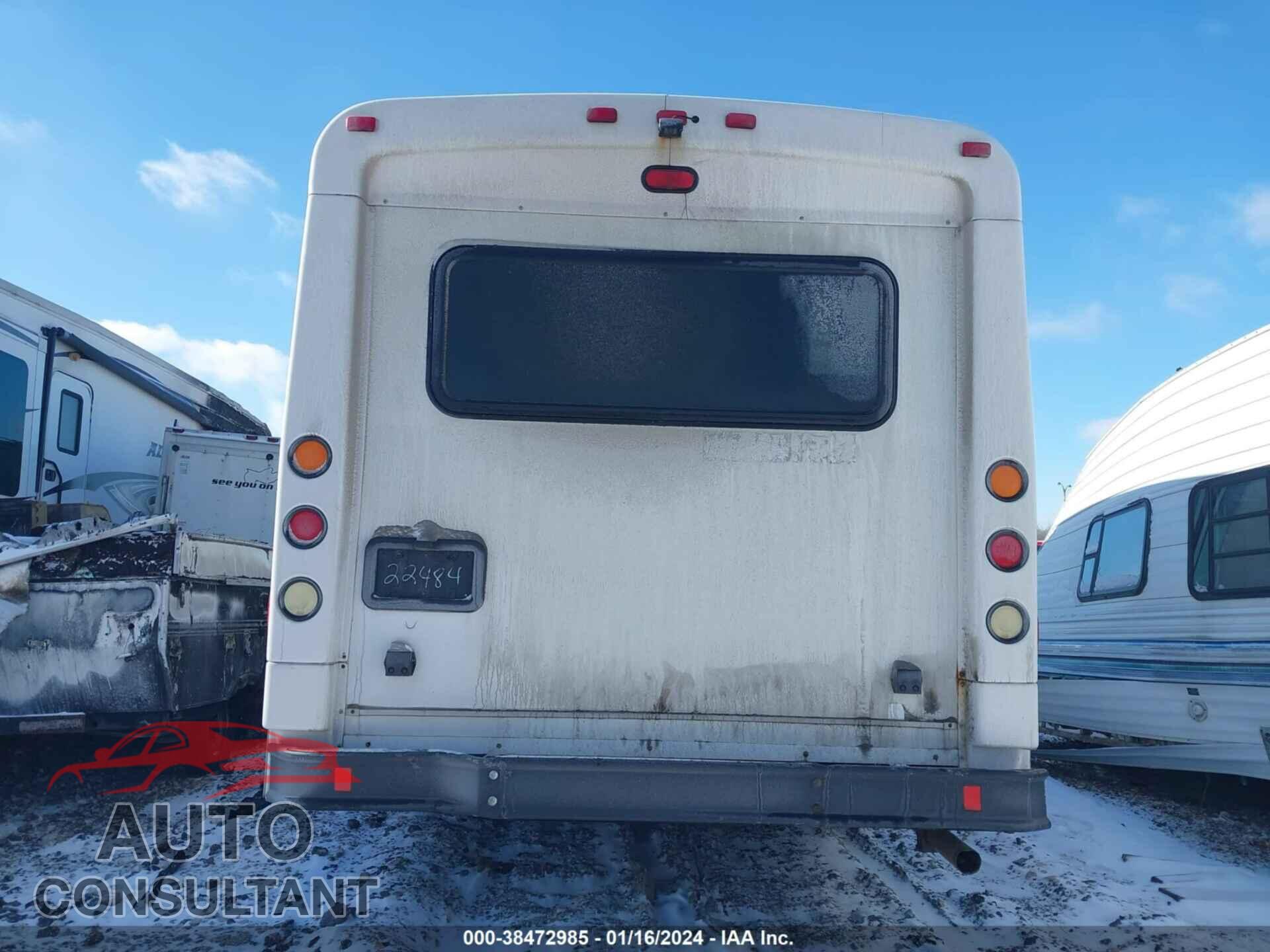 FORD E-350 CUTAWAY 2017 - 1FDEE3FSXHDC36477