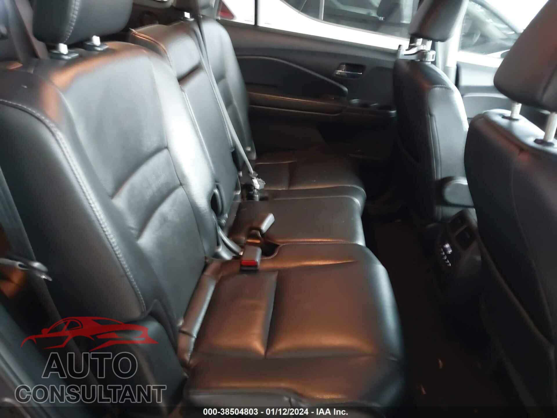 HONDA PILOT 2017 - 5FNYF6H55HB046120