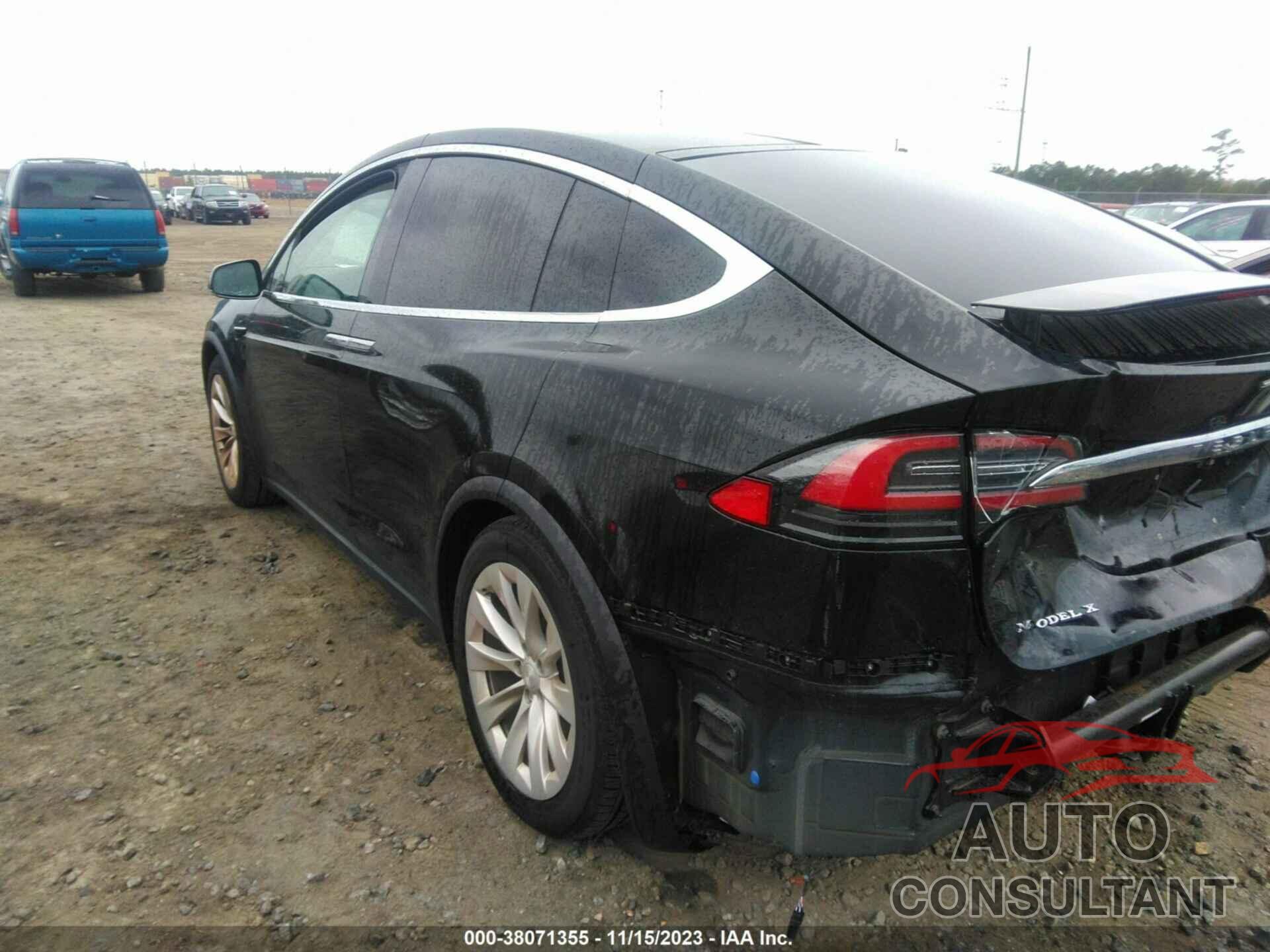 TESLA MODEL X 2018 - 5YJXCDE24JF129319