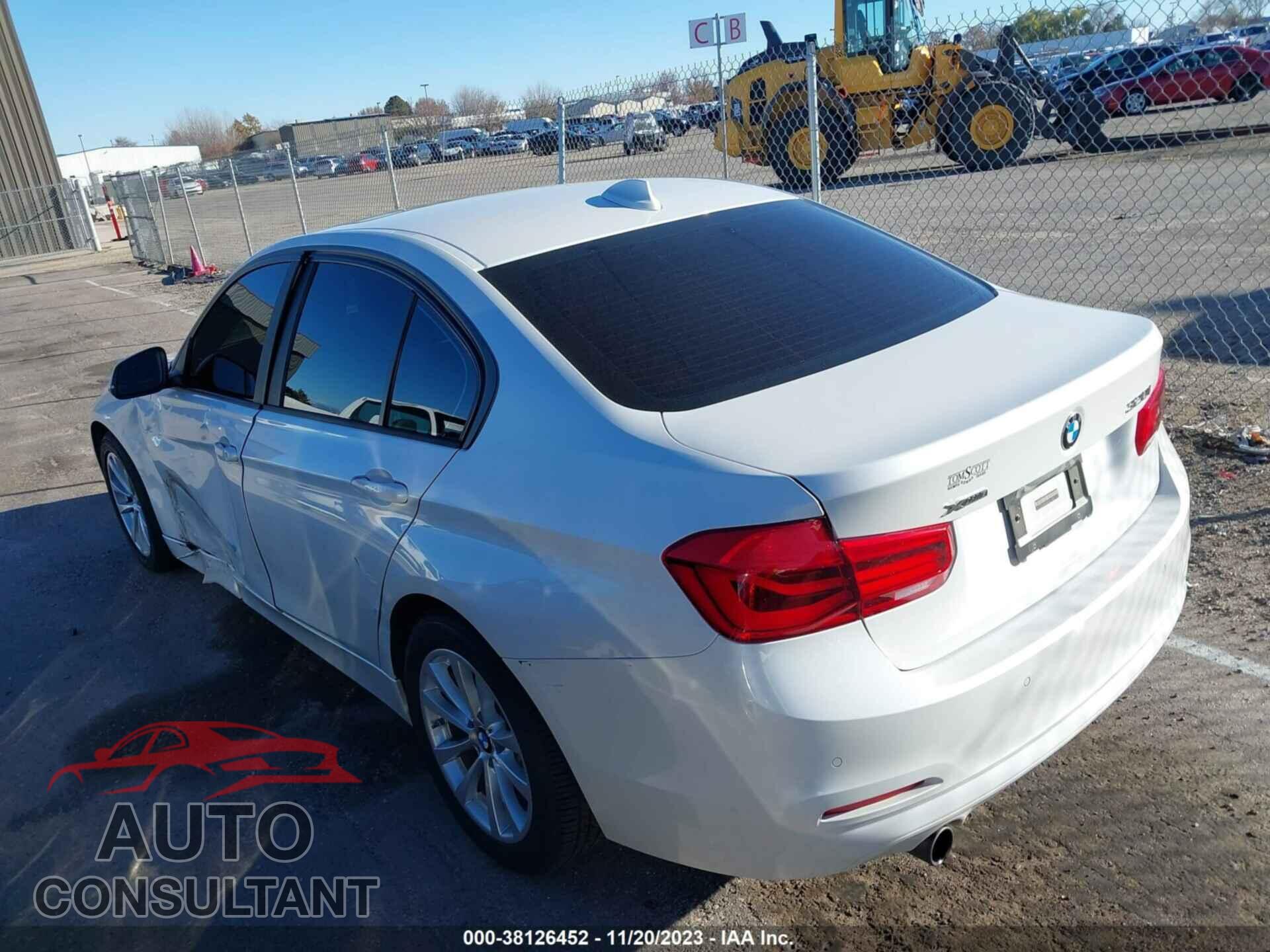 BMW 320I 2016 - WBA8E5G53GNU20994